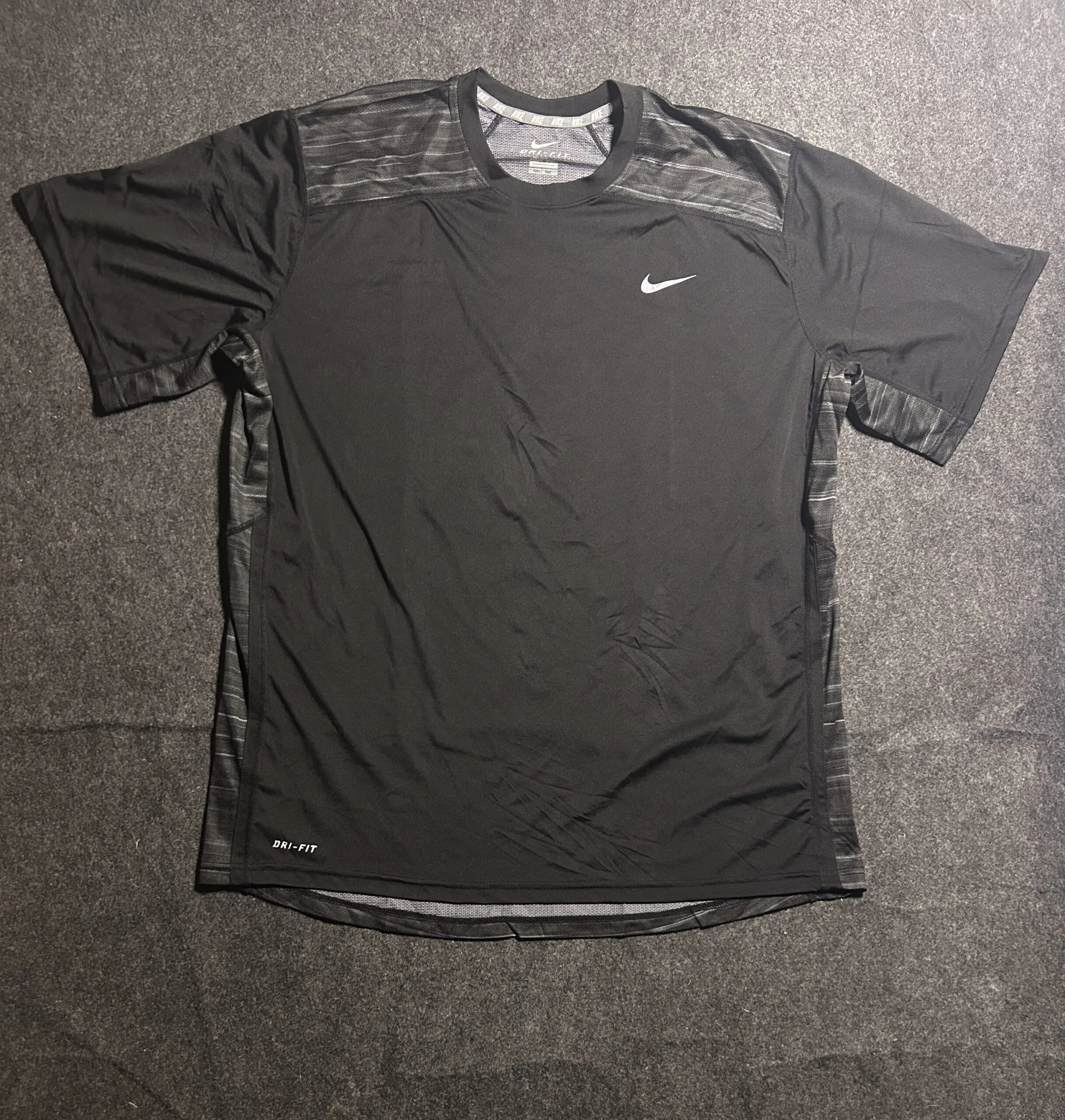 Nike Dri-FIT Performance Training T-Shirt Black XXL | Unused