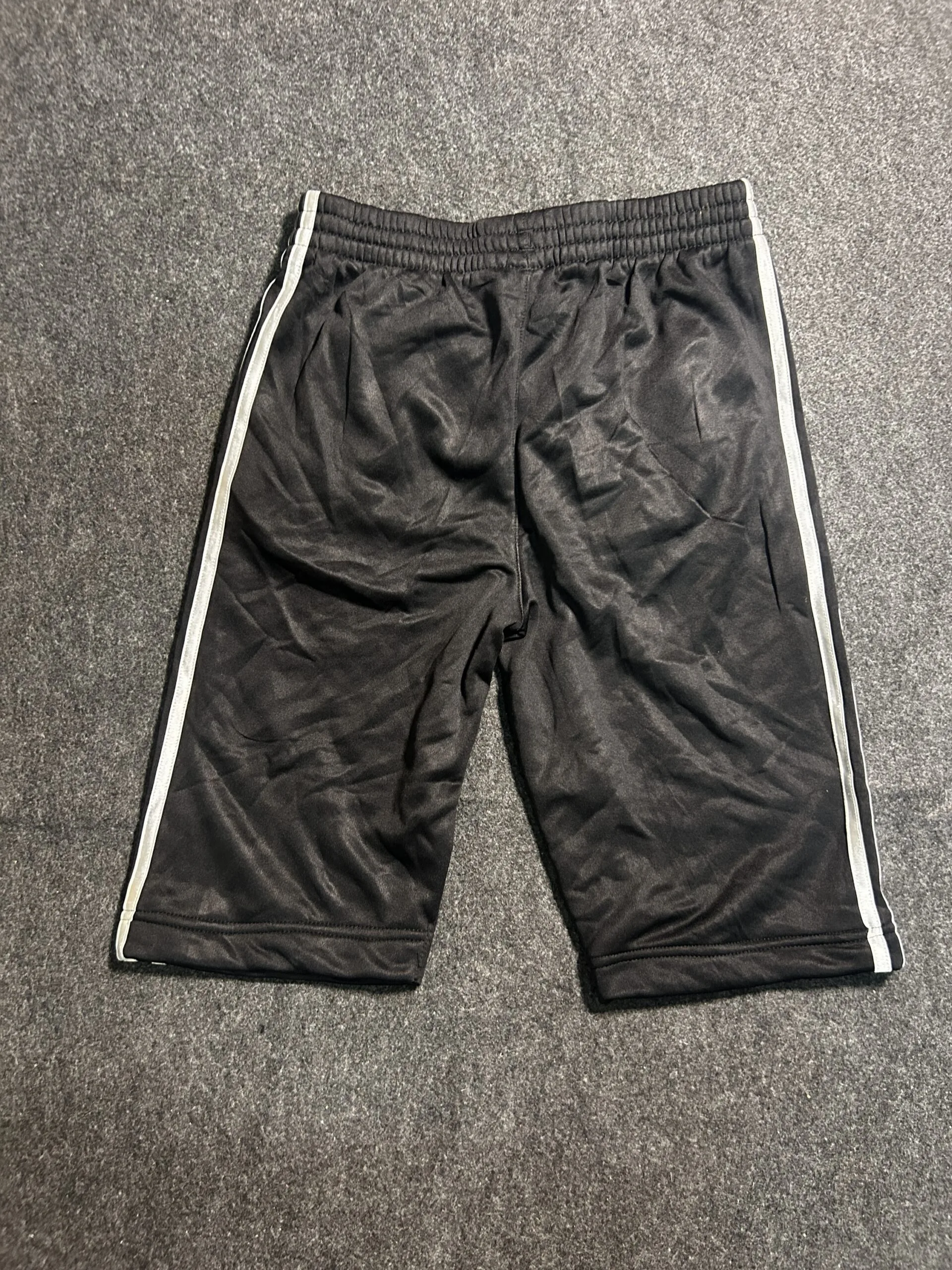Adidas 3-Stripes Fleece Lined Training Shorts | W 28 | Black