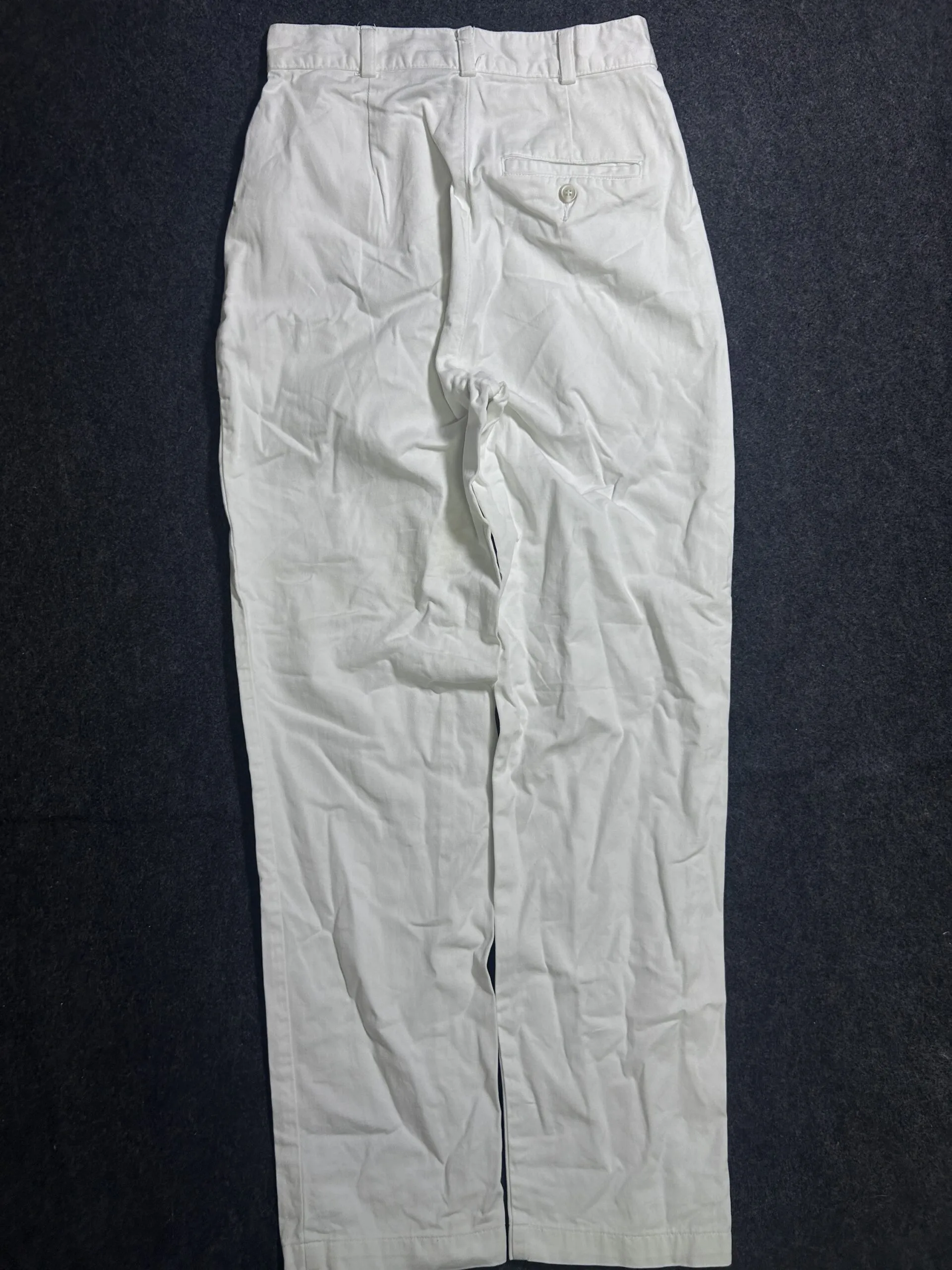 Dockers Flat Front White Khaki Baggy Pants | W26