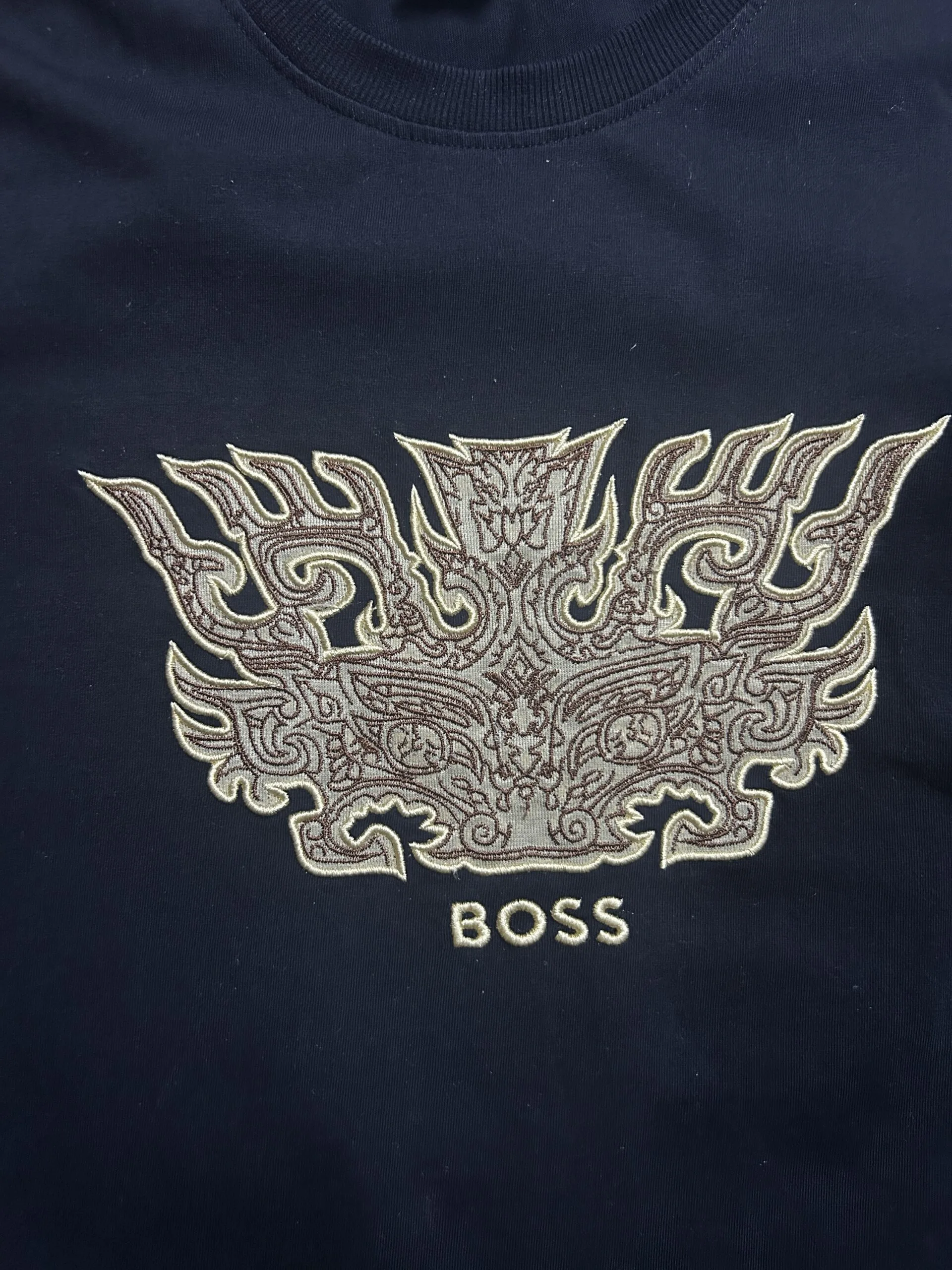 Hugo Boss Embroidered Graphic T-Shirt Black Premium Cotton | L