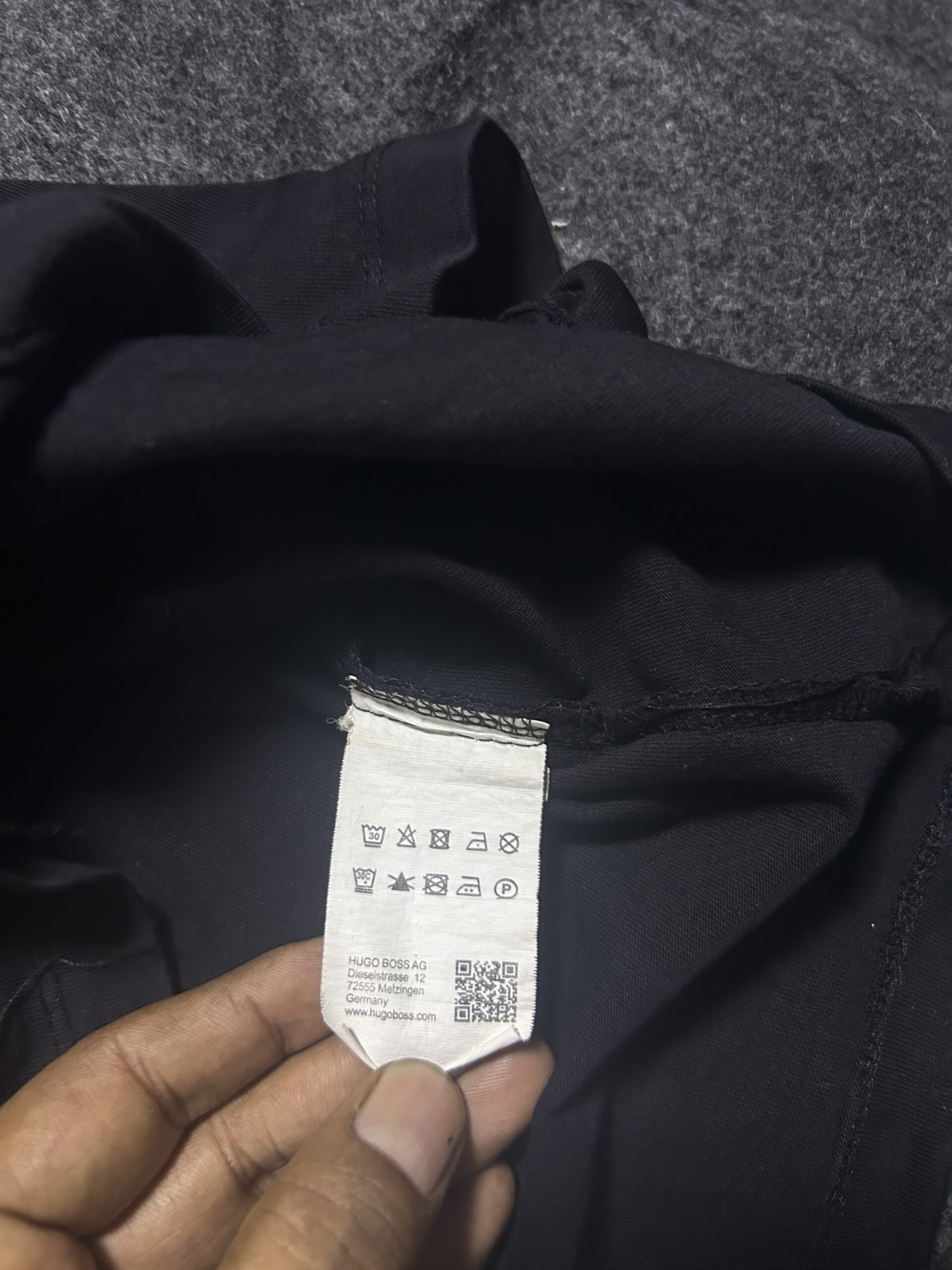 Hugo Boss Embroidered Graphic T-Shirt Black Premium Cotton | L