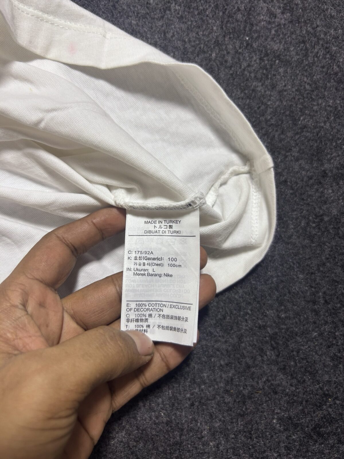 Nike Oversized Swoosh Graphic T-Shirt White Red