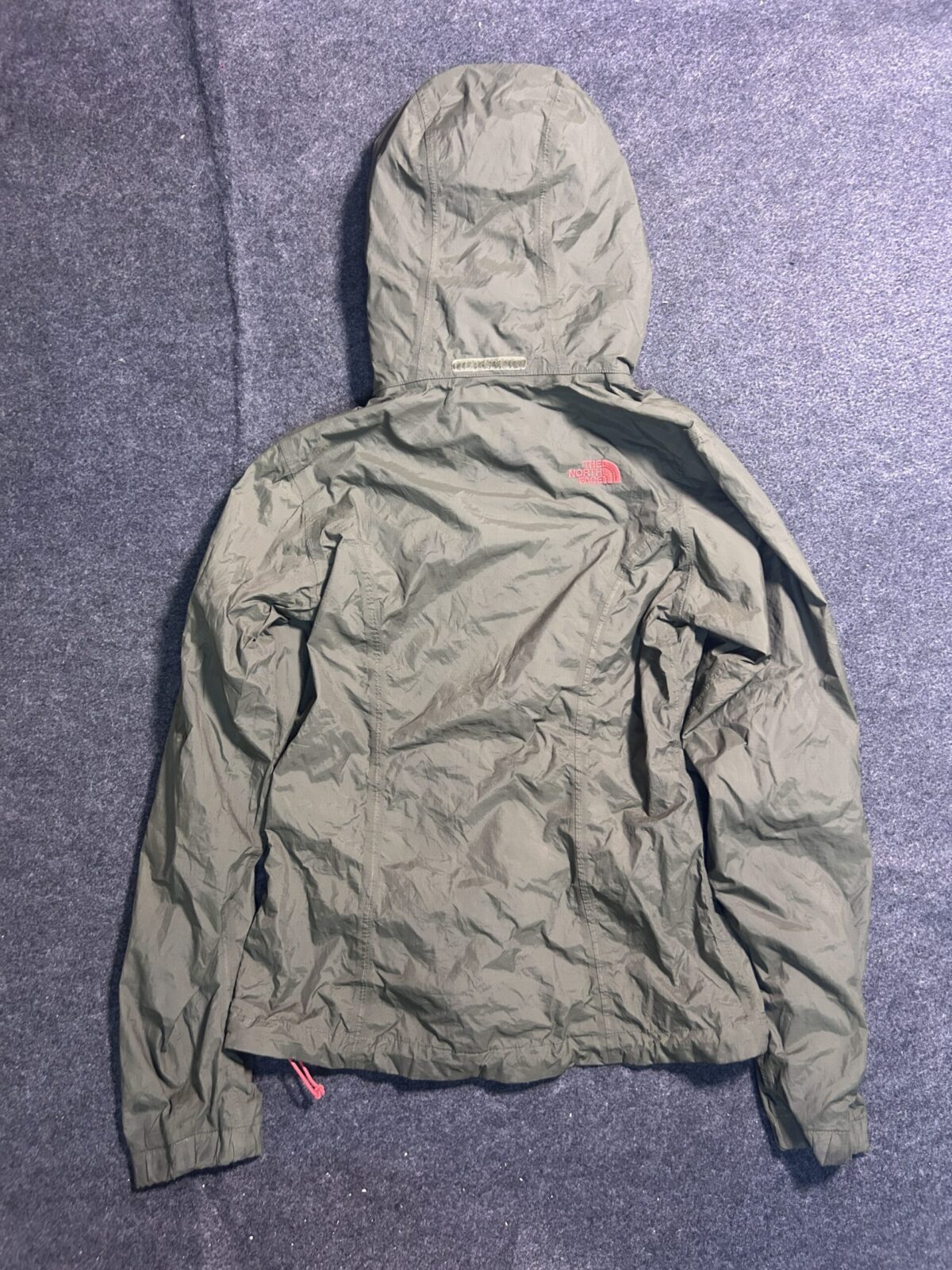 The North Face HyVent Waterproof Hooded Jacket Olive Green | S | Unisex