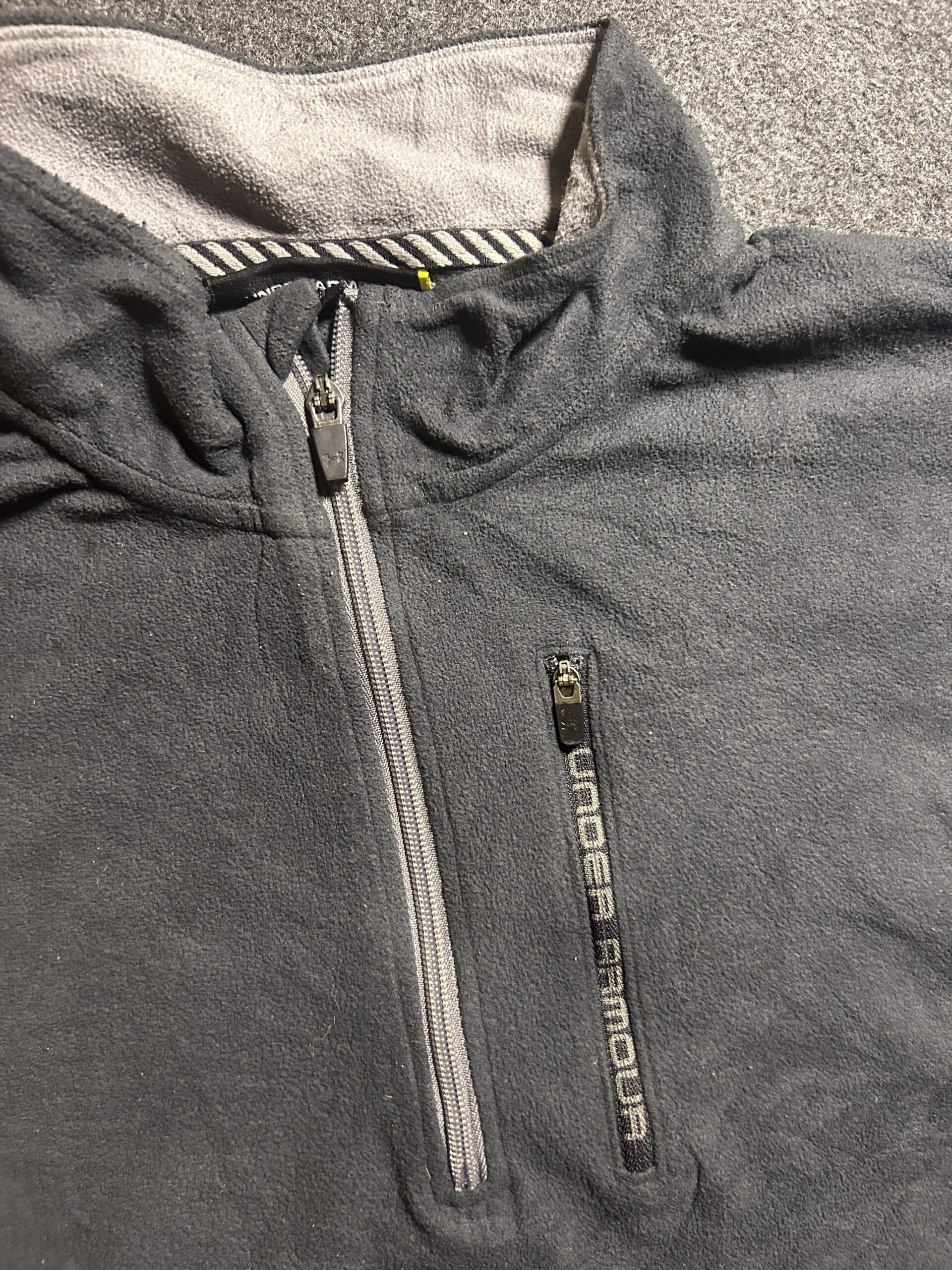 Under Armour Men’s Black Quarter Zip Fleece Pullover 2XL