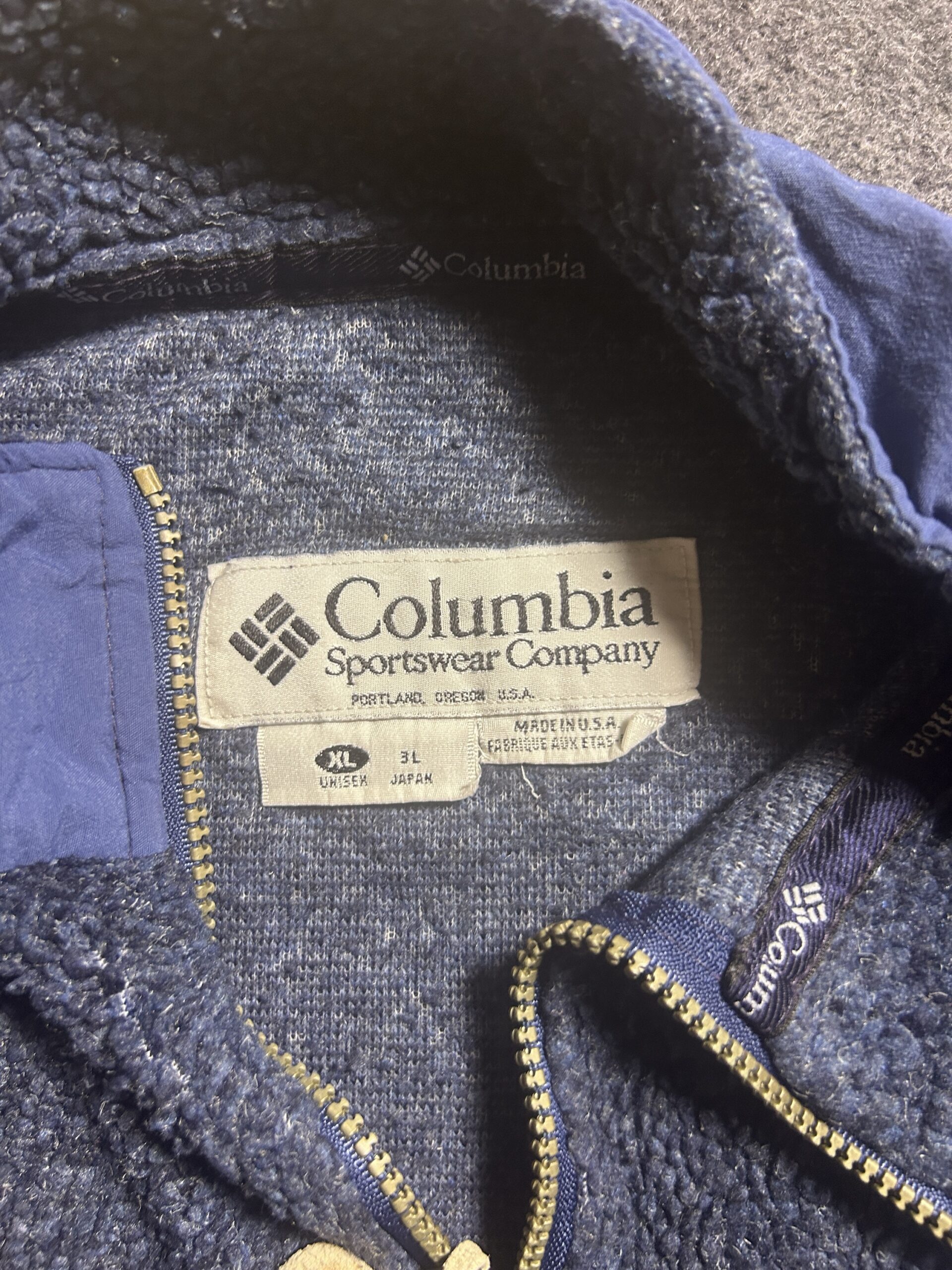 Vintage Columbia Sportswear Sherpa Fleece Quarter Zip Pullover Navy Blue USA Made XL