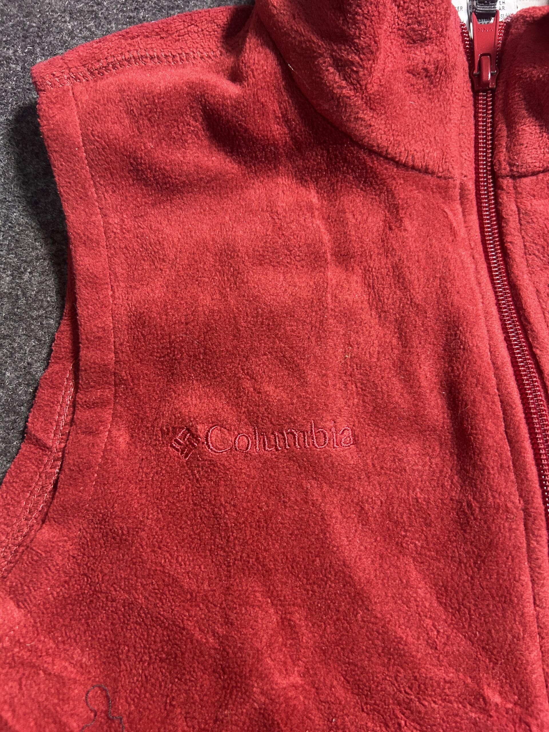 Columbia Women’s Red Fleece Zip-Up Vest Sleeveless Jacket | M
