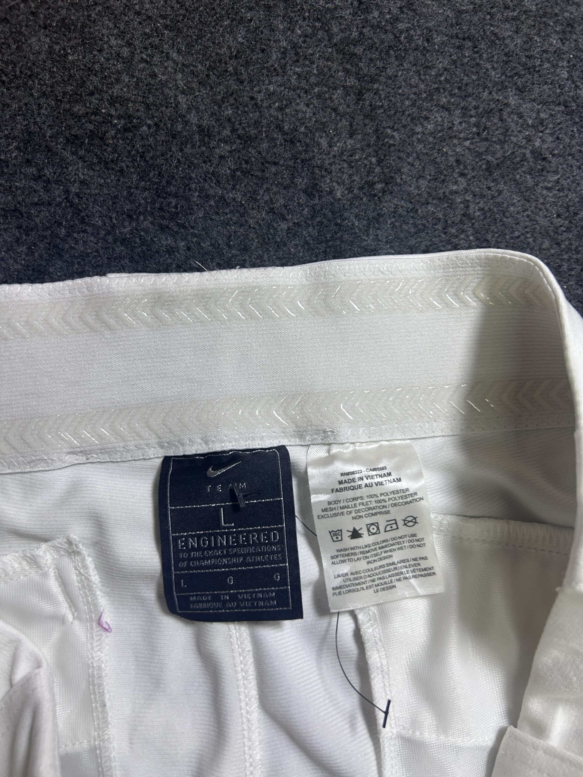 Nike Team Engineered Athletic Shorts White Large