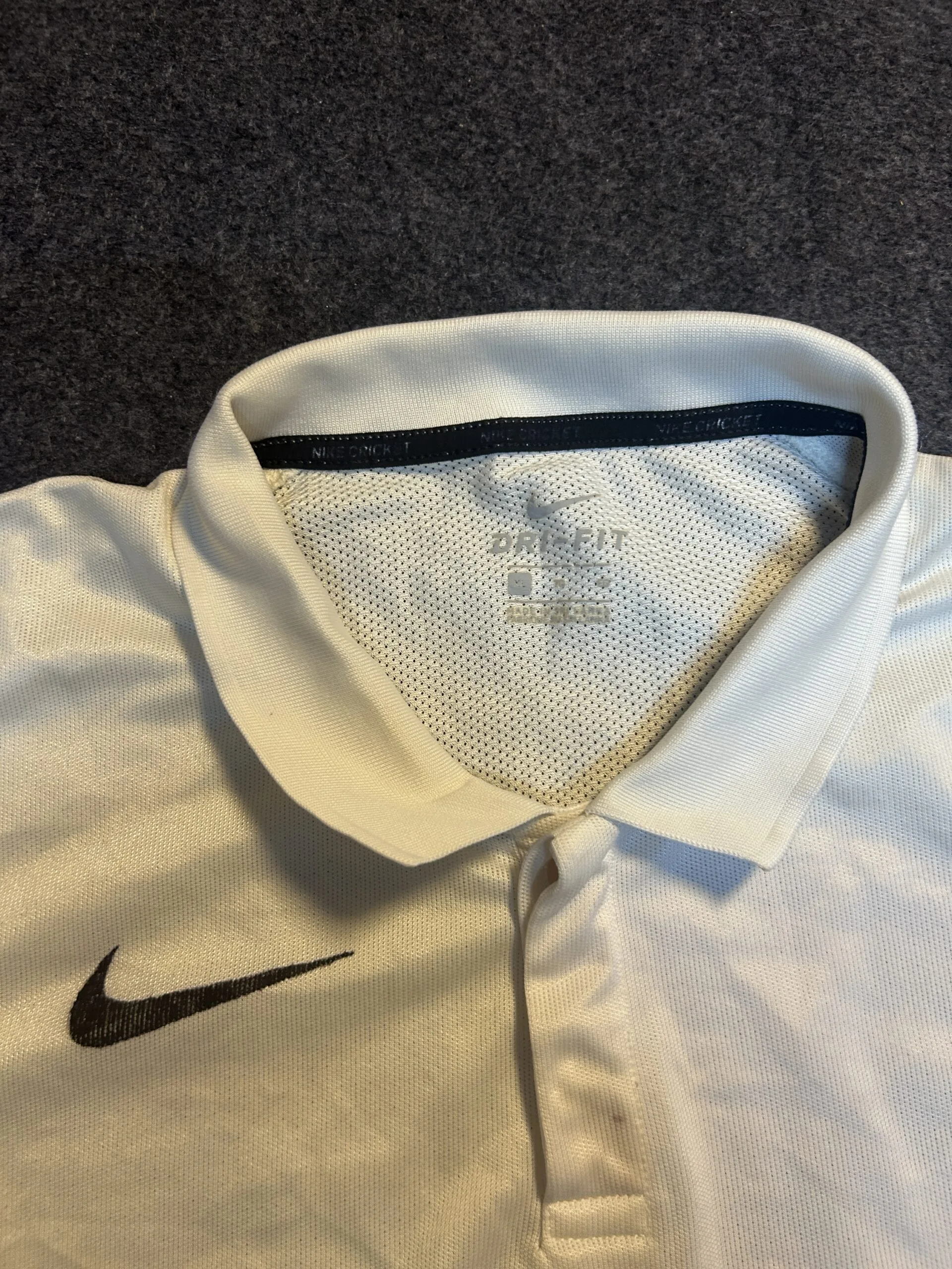 Nike Dri-FIT Men’s White Performance Polo TShirt | L