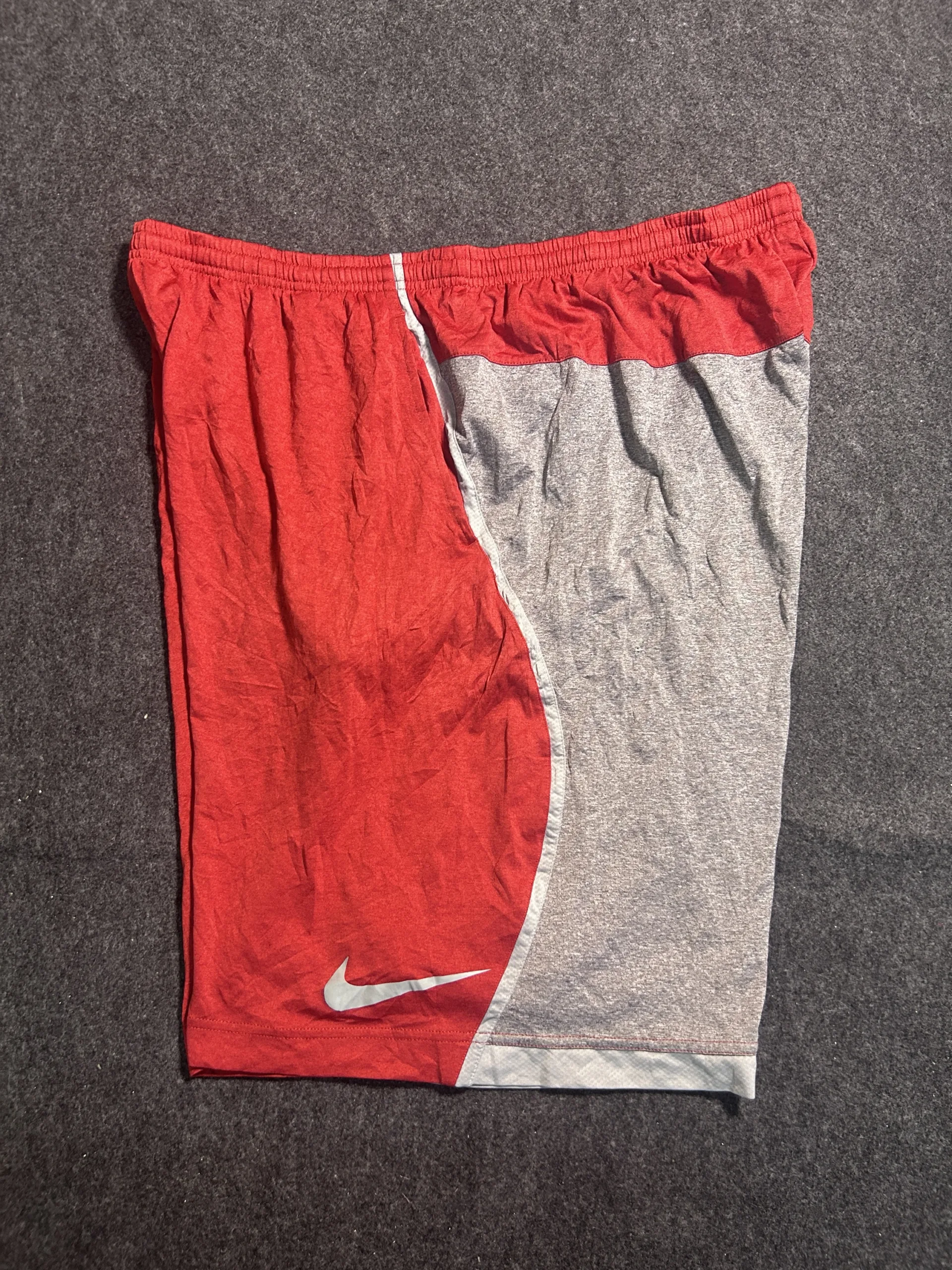 Nike Dri-FIT Training Shorts Red Grey XXL