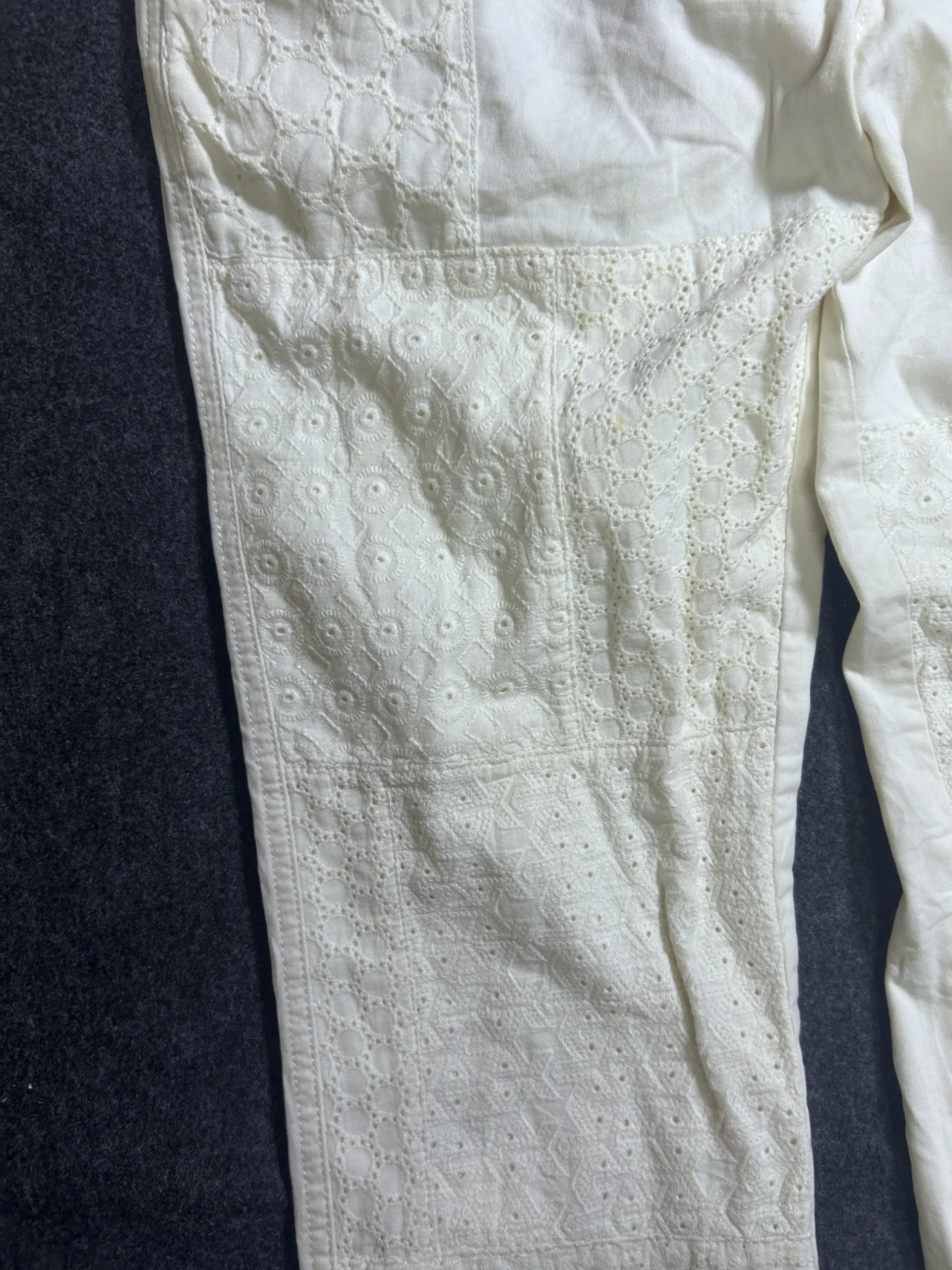 GAP Girlfriend Chino Eyelet Patchwork Pants White | Women’s 32W | Premium Stretch Chinos