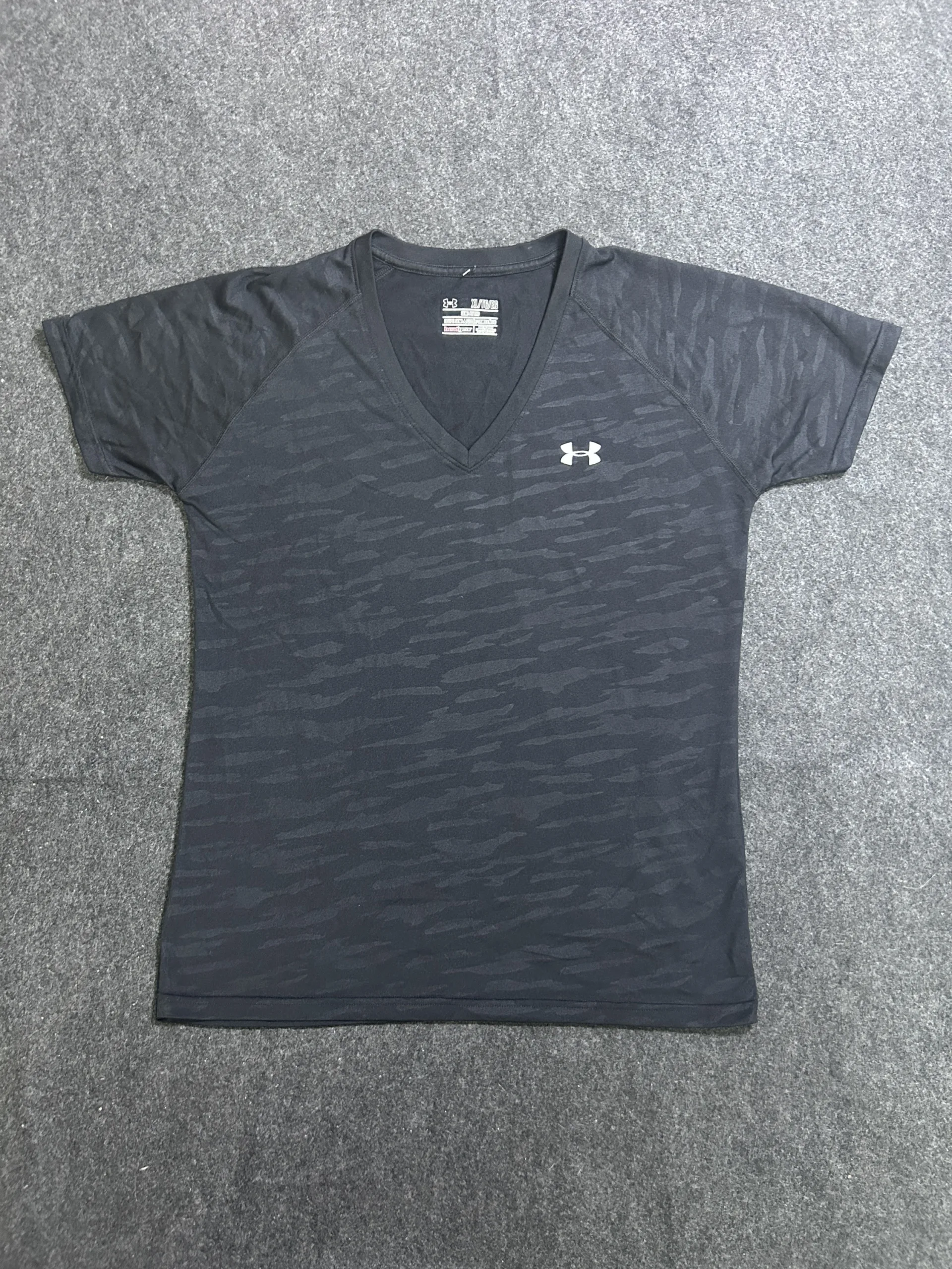 Under Armour HeatGear Black Camo V-Neck Performance T-Shirt | Modified Fit