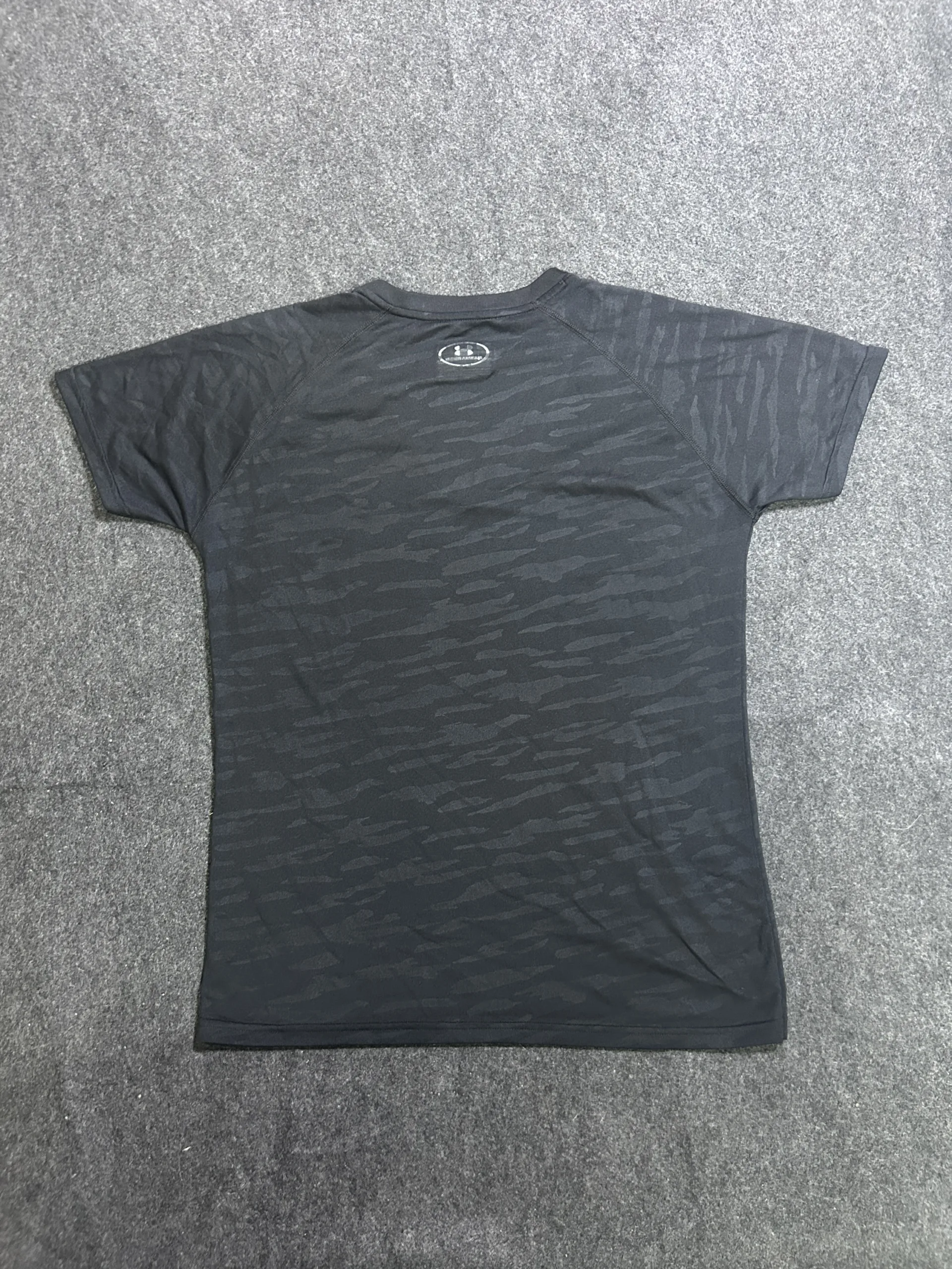 Under Armour HeatGear Black Camo V-Neck Performance T-Shirt | Modified Fit
