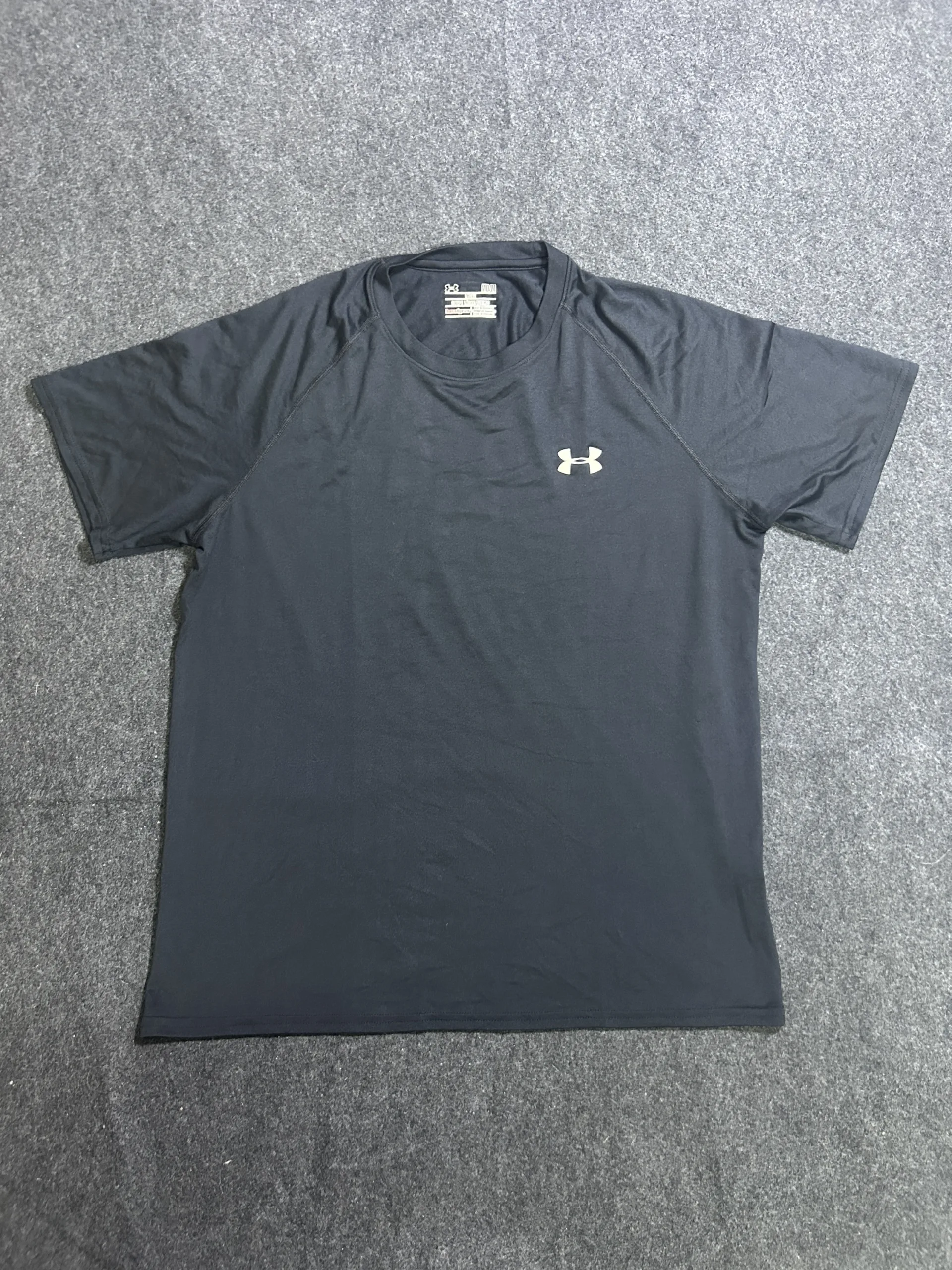 Under Armour HeatGear Black Performance T-Shirt | L
