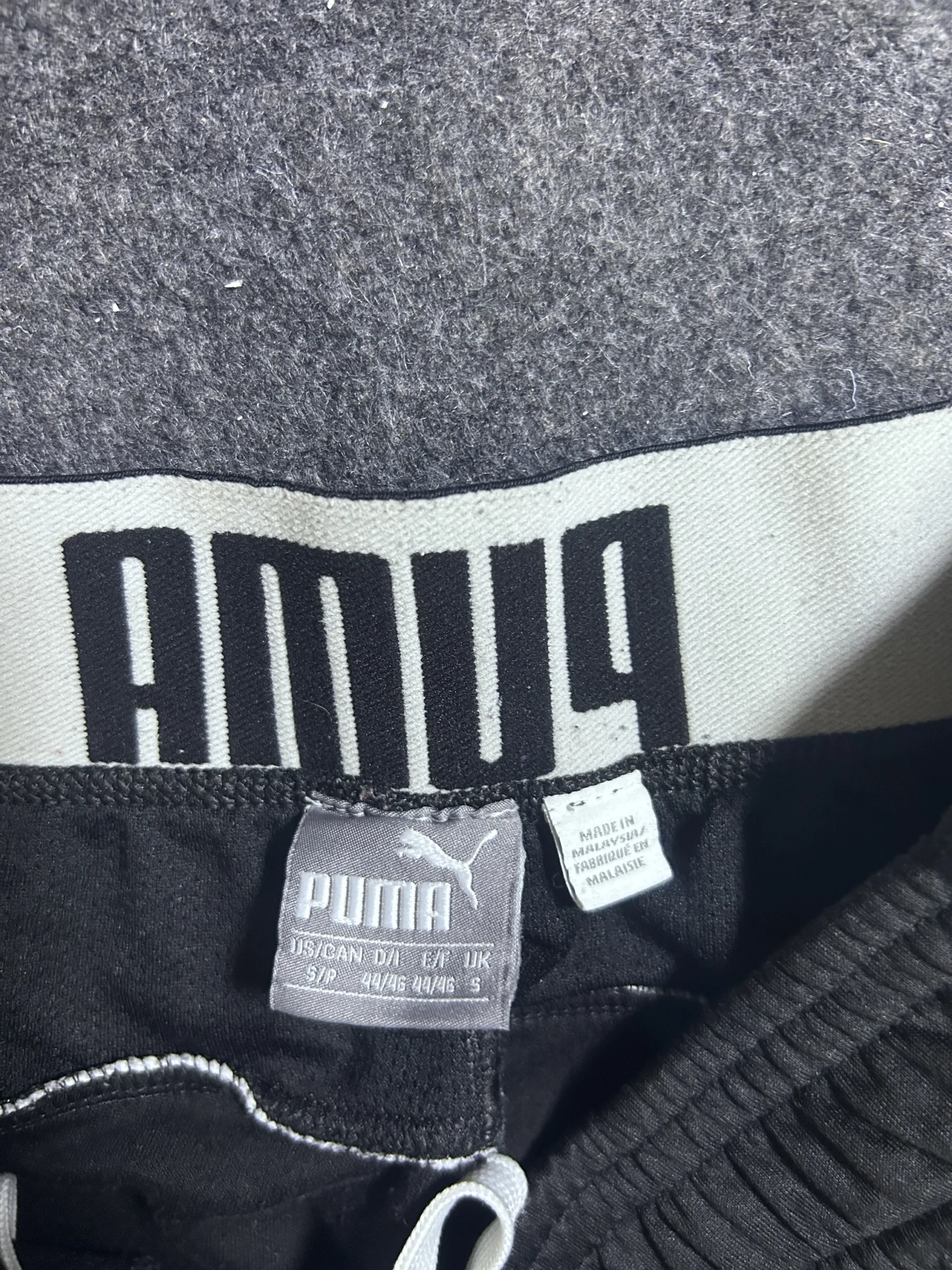 Puma Lightweight Running Track Pants – Black | Size S (30W x 39L)