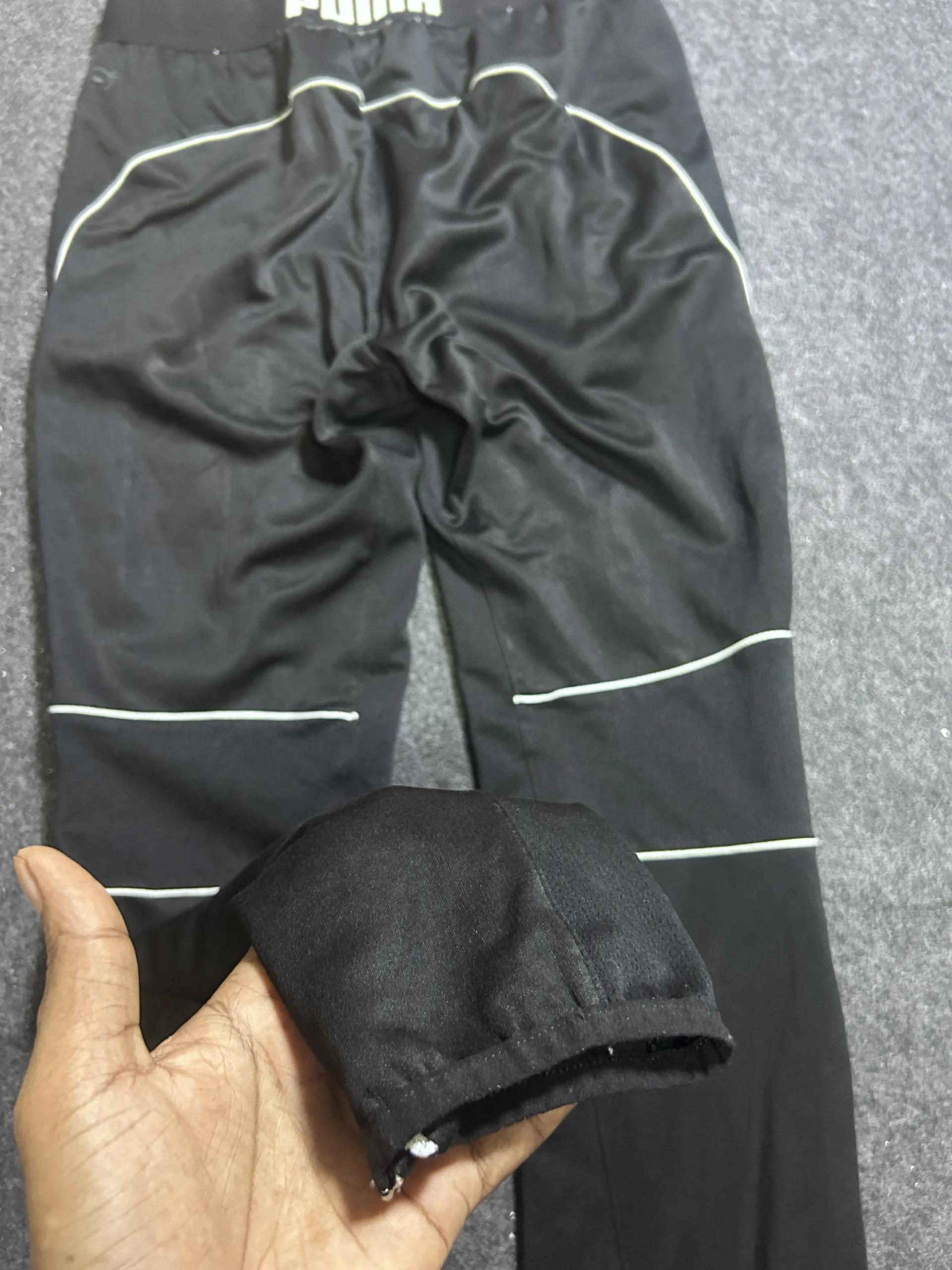 Puma Lightweight Running Track Pants – Black | Size S (30W x 39L)