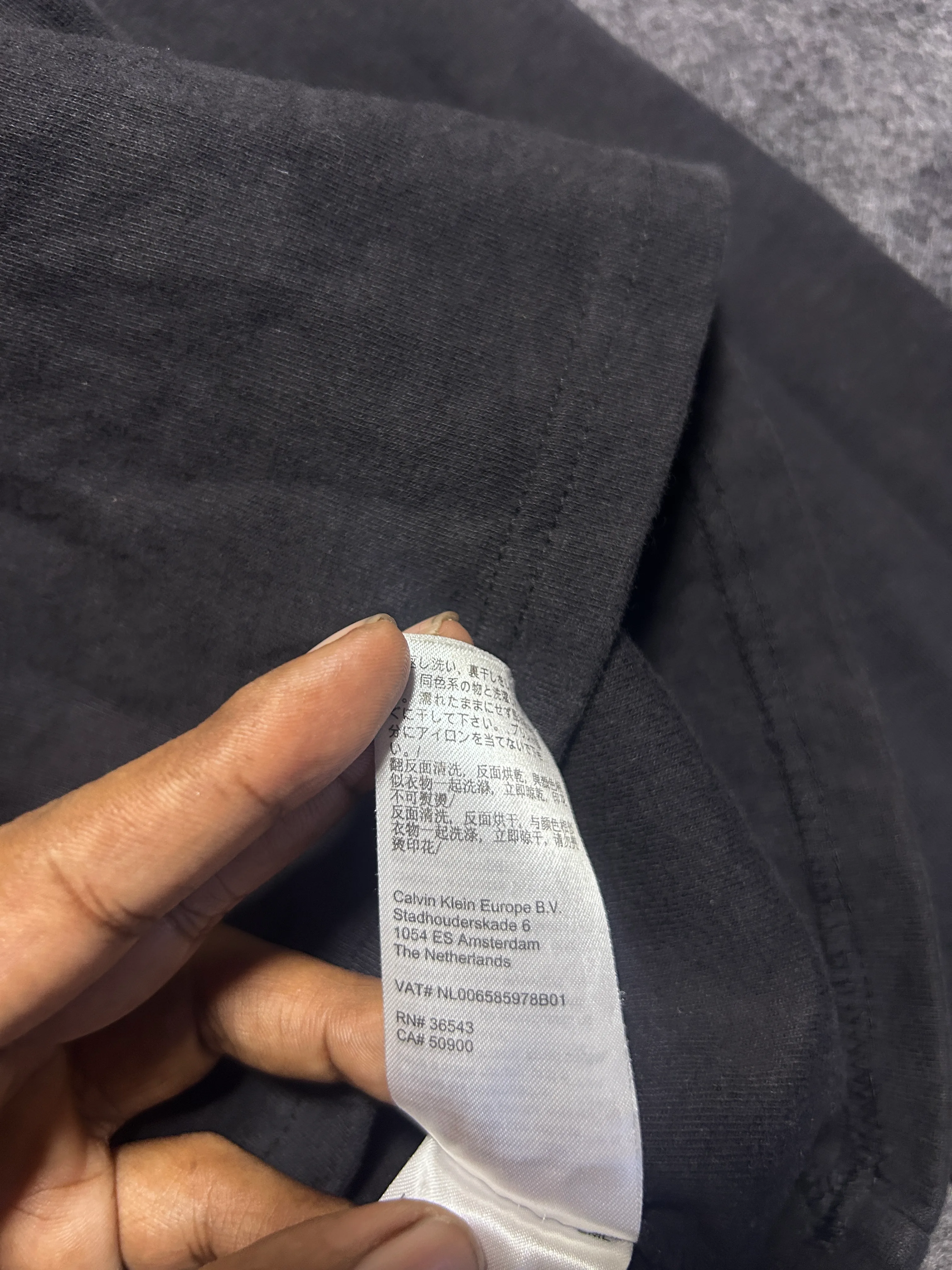 Calvin Klein Jeans Black Full Sleeve Sweatshirt – Graphic Logo Print | XL