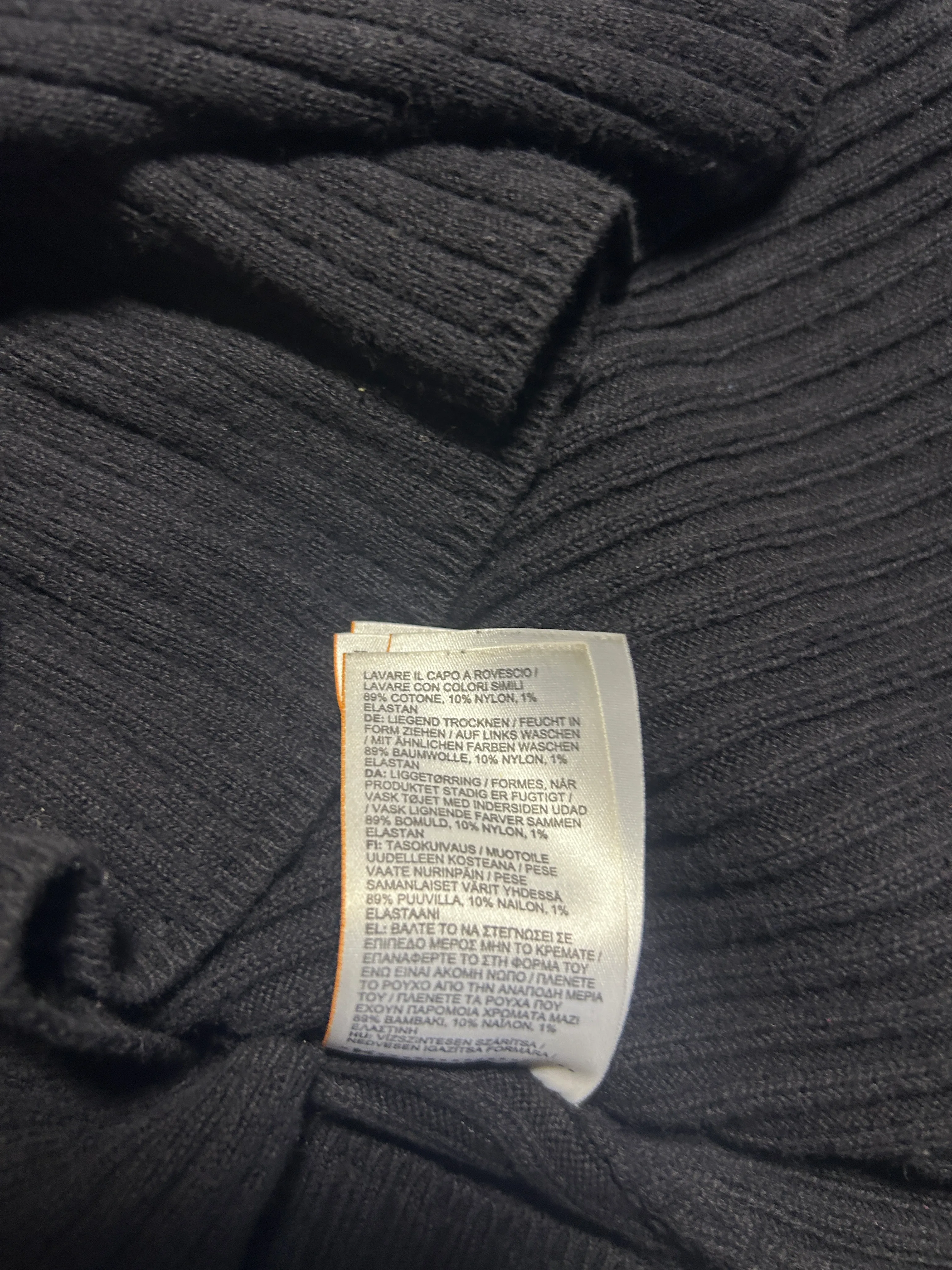 Superdry NYC Ribbed Striped Sweater – Black | M