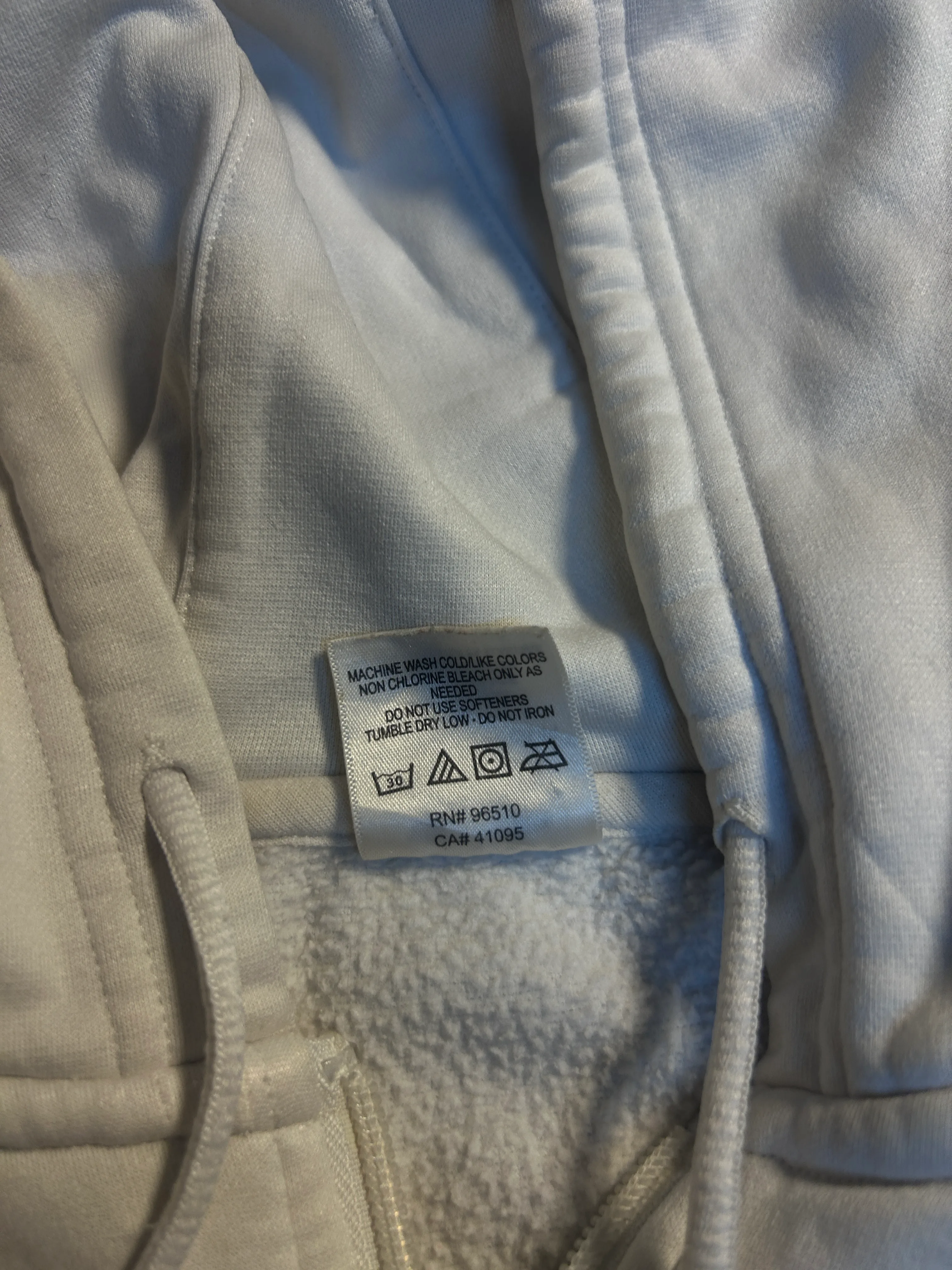 Under Armour White Full-Zip Fleece Hoodie – M