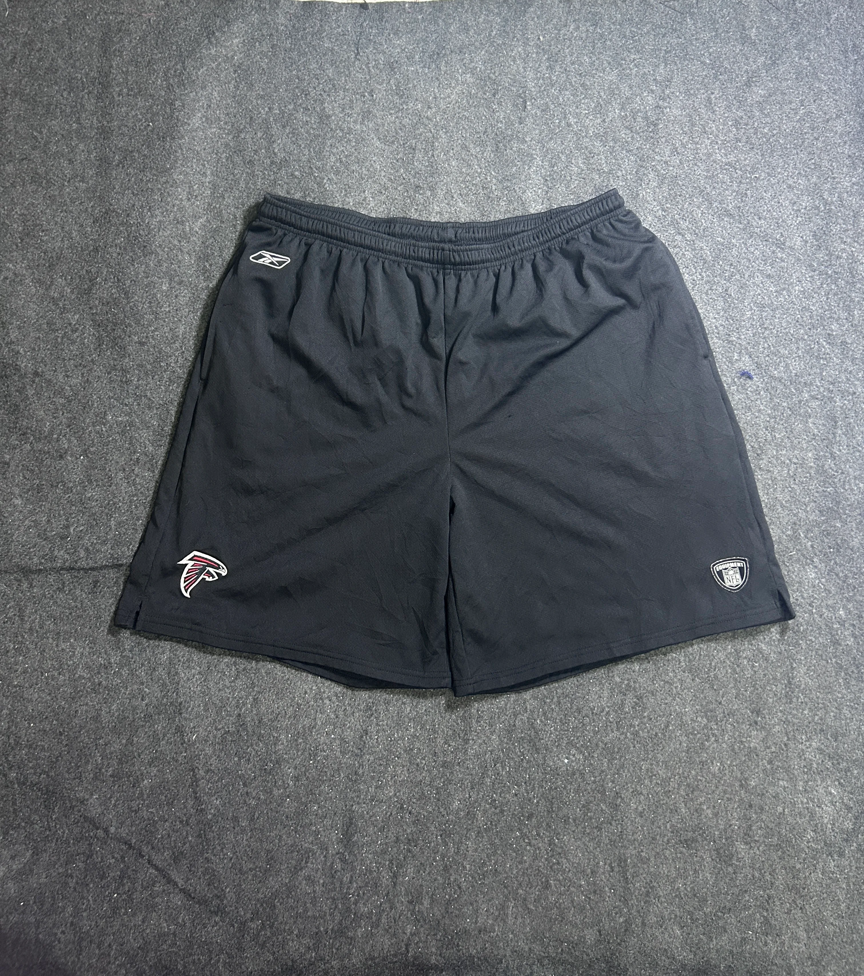 Reebok NFL Atlanta Falcons Vintage Black Mesh Basketball-Style Shorts | XXL