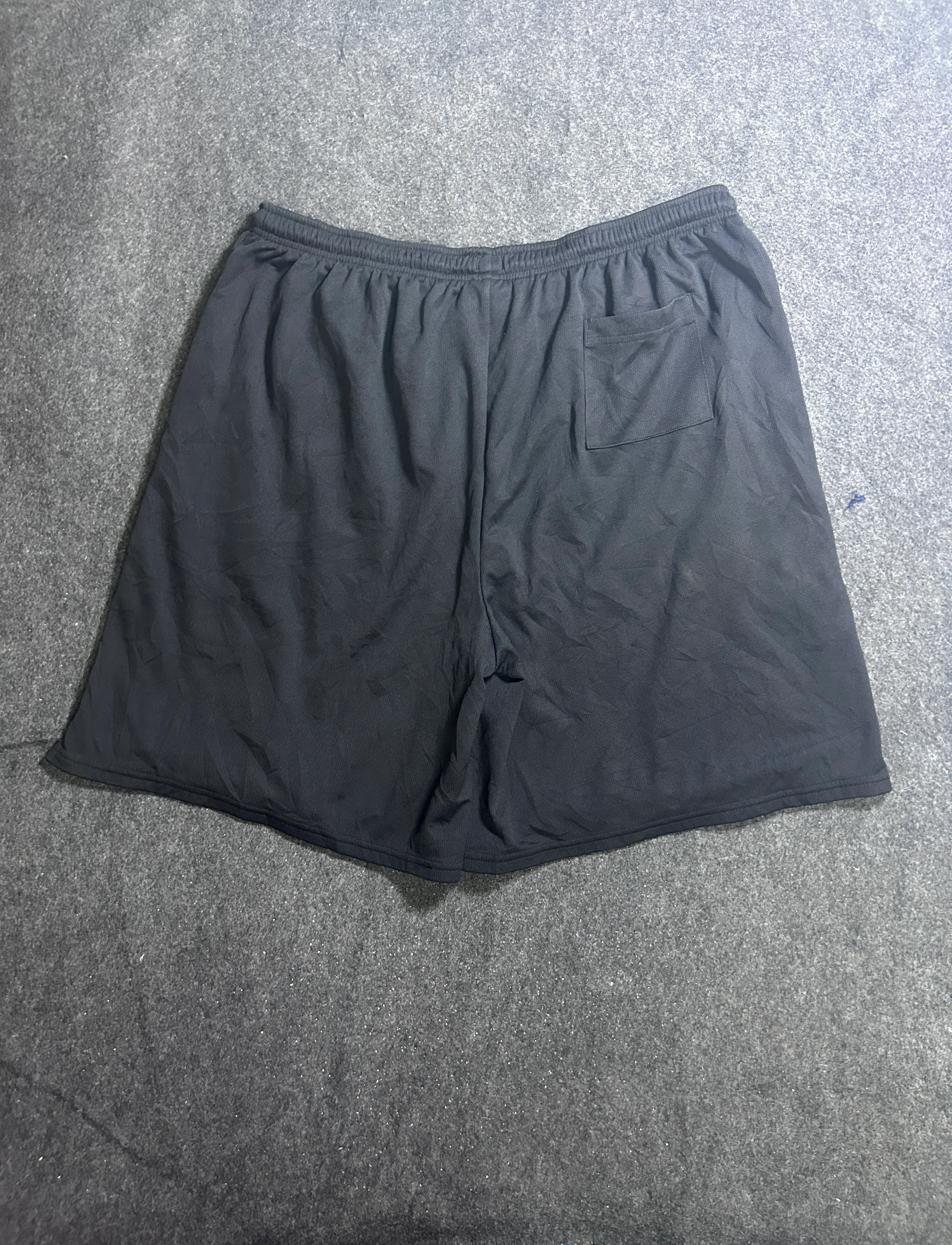 Reebok NFL Atlanta Falcons Vintage Black Mesh Basketball-Style Shorts | XXL