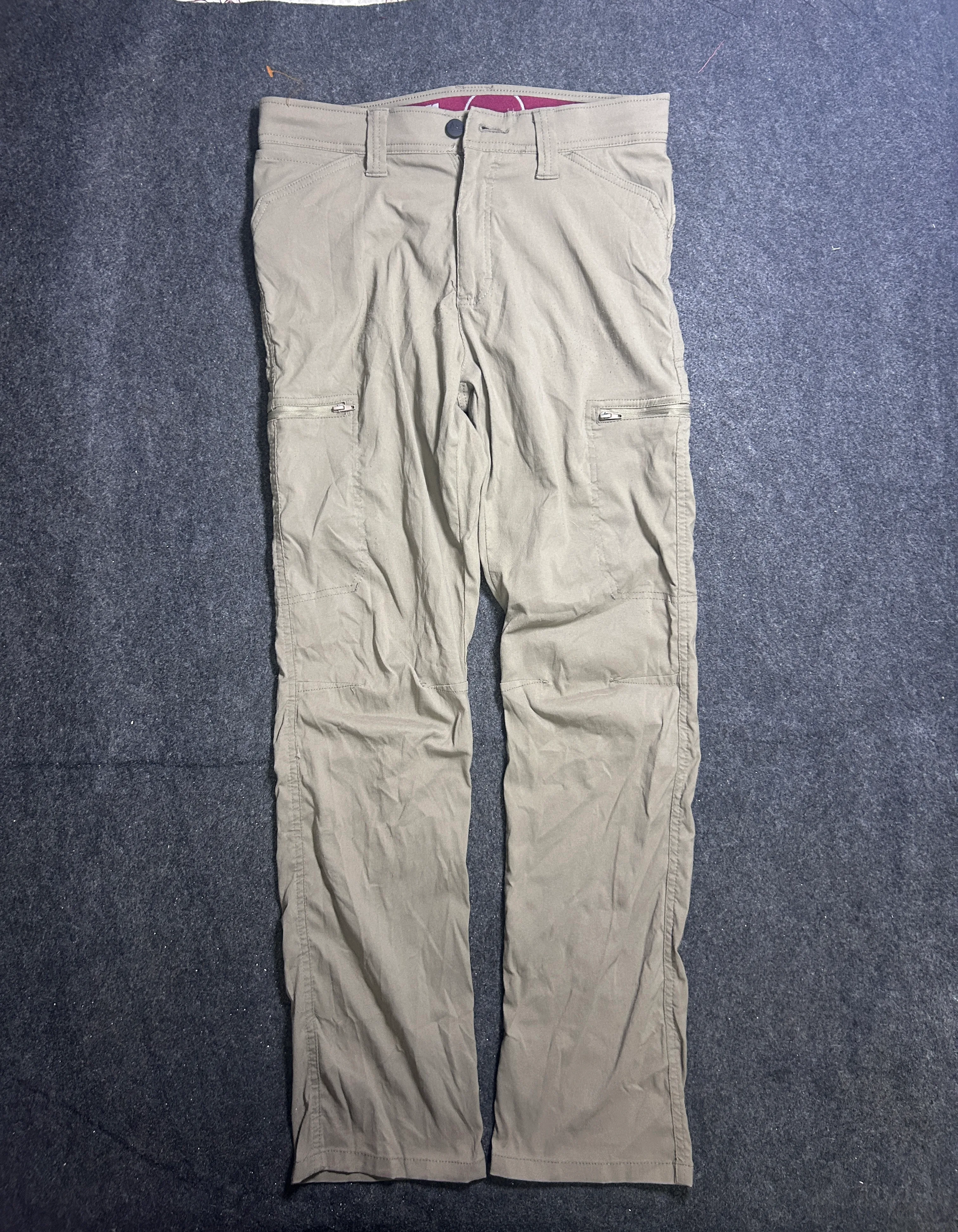 Wrangler Khaki Stretch Cargo Pants – Waist 30