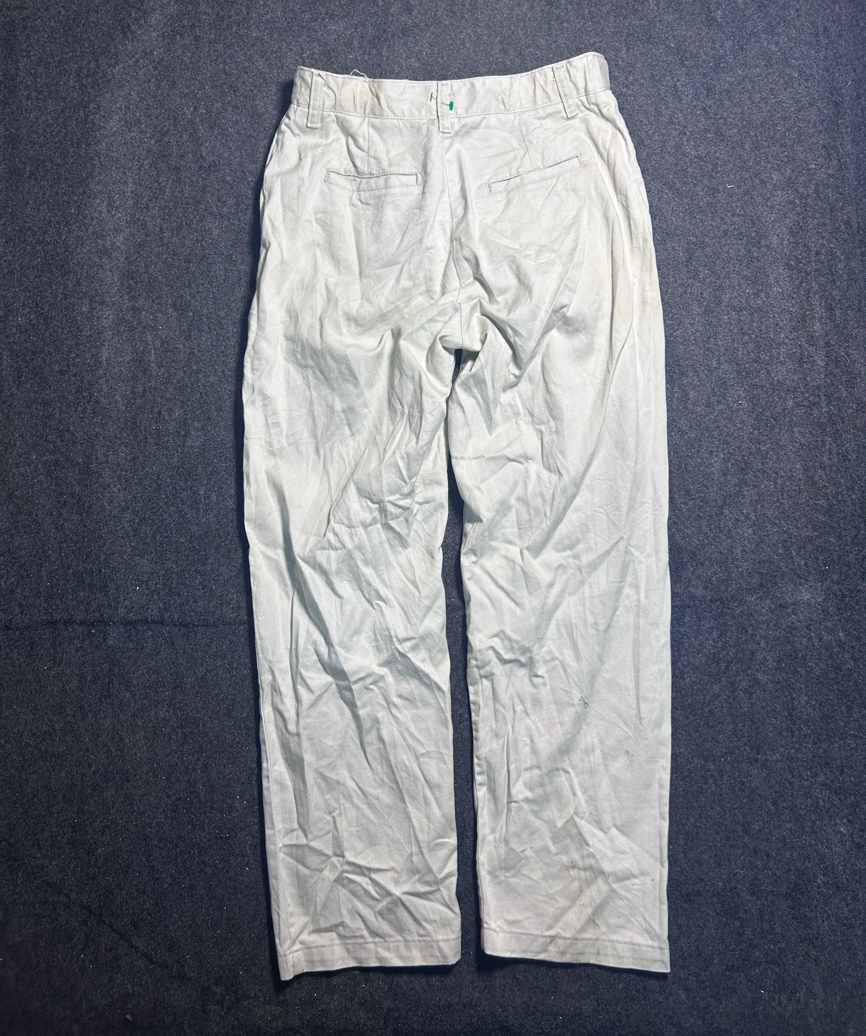 Lee Men’s Classic Fit Cream Chinos | 28