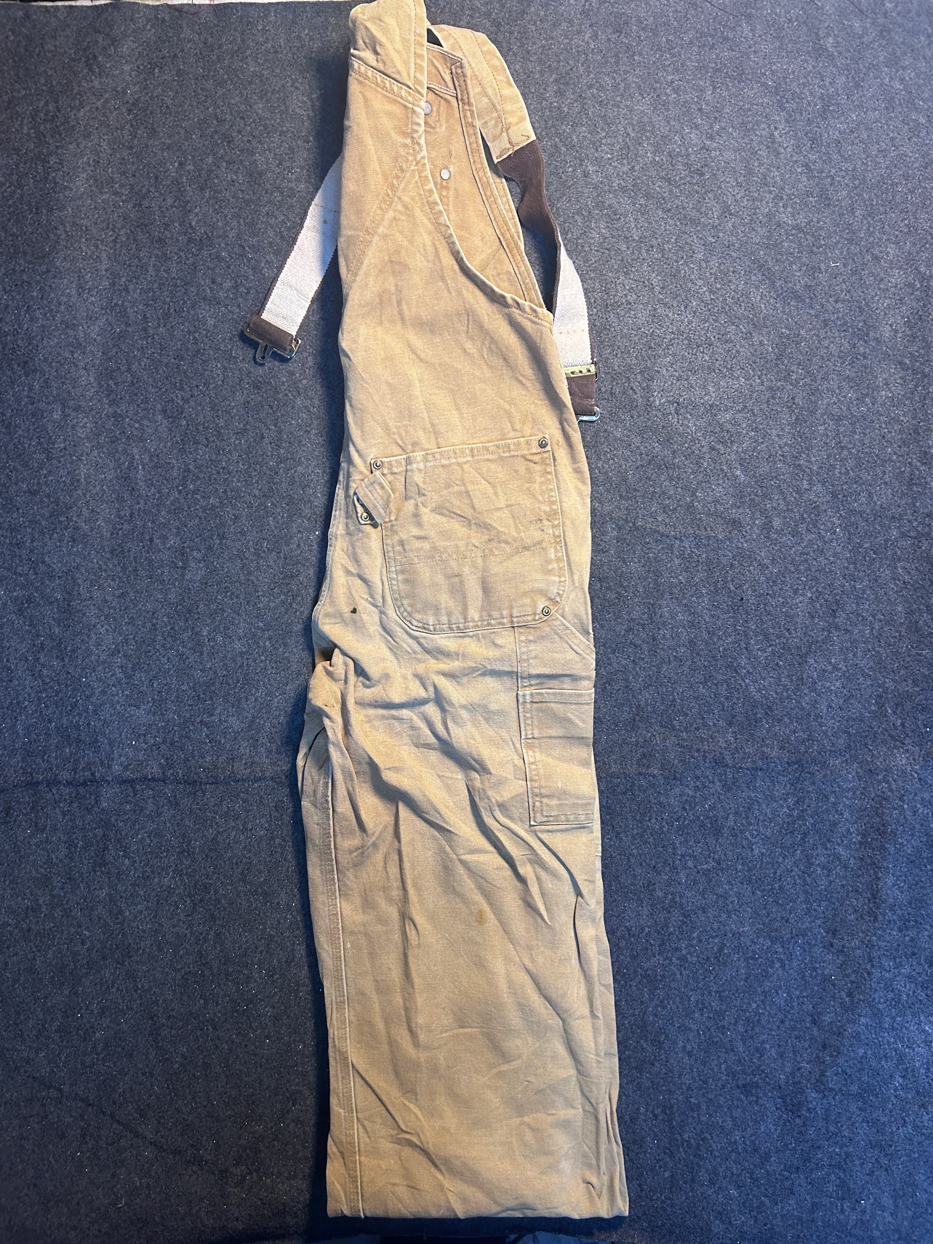 Carhartt Brown Duck Bib Overalls – Vintage Distressed Workwear – Men’s W32