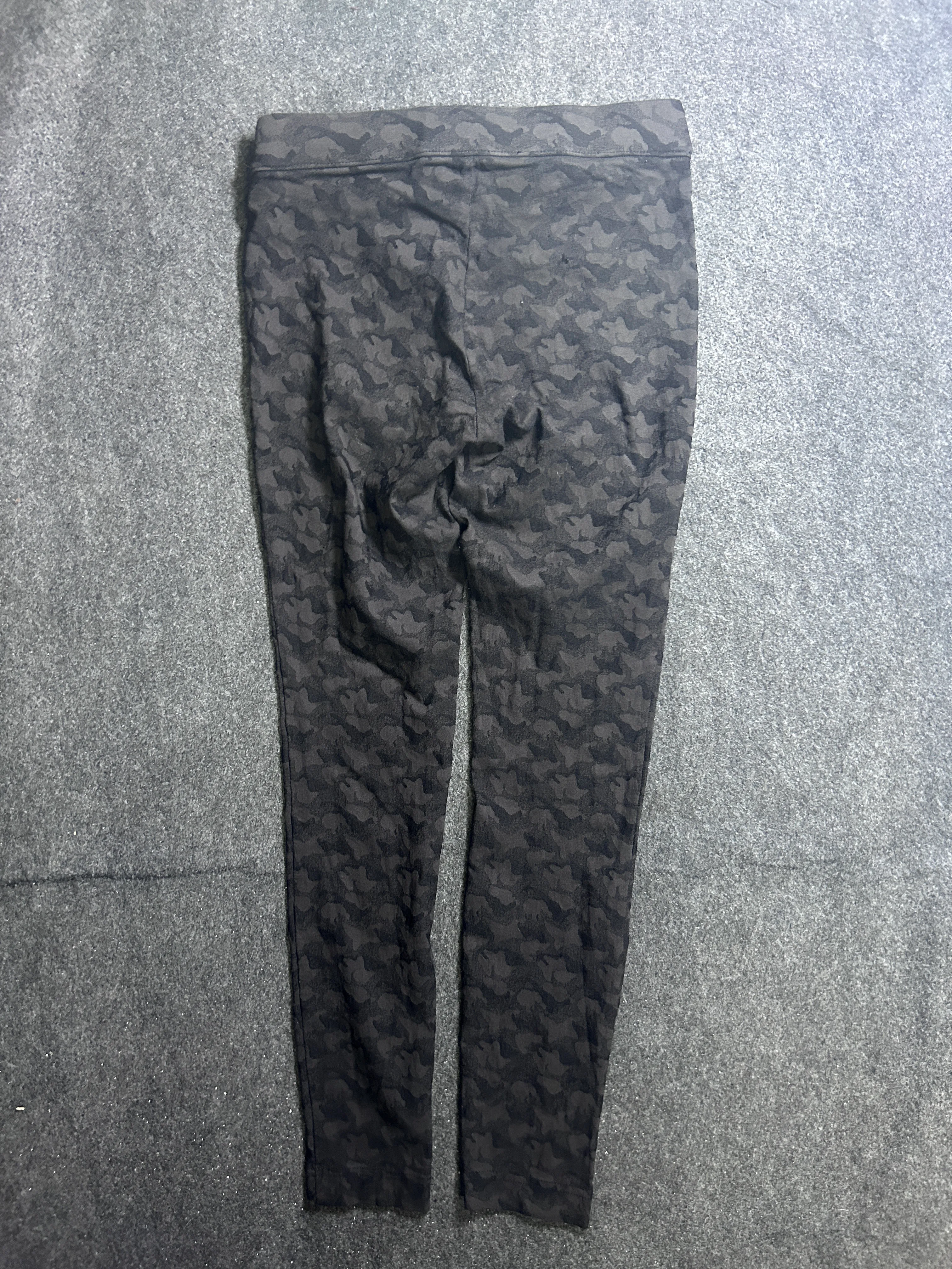 Calvin Klein Women’s Black Camo Print Stretch Leggings