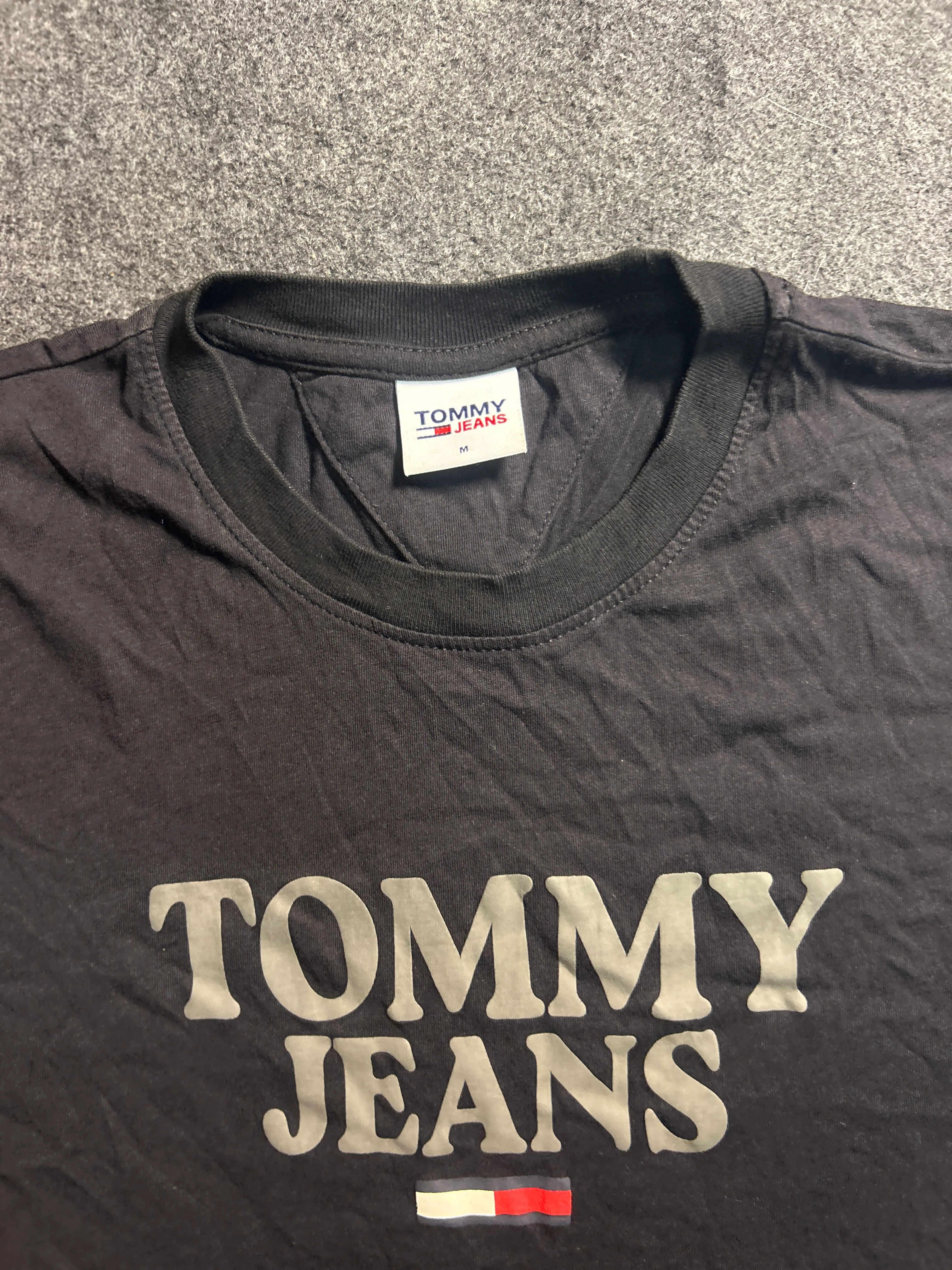 Tommy Jeans Black Cotton Graphic T-Shirt |M