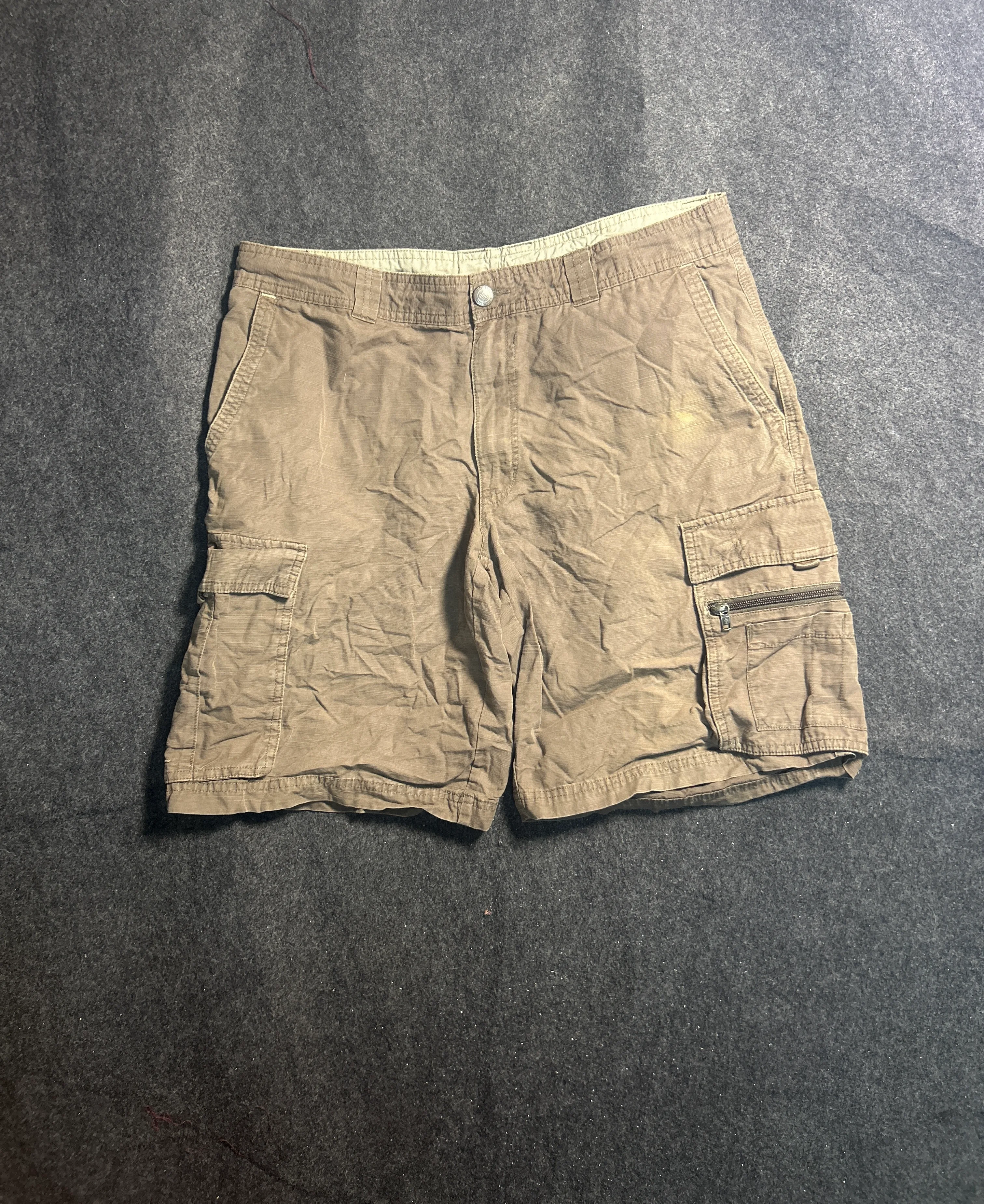 Columbia thrift shorts India