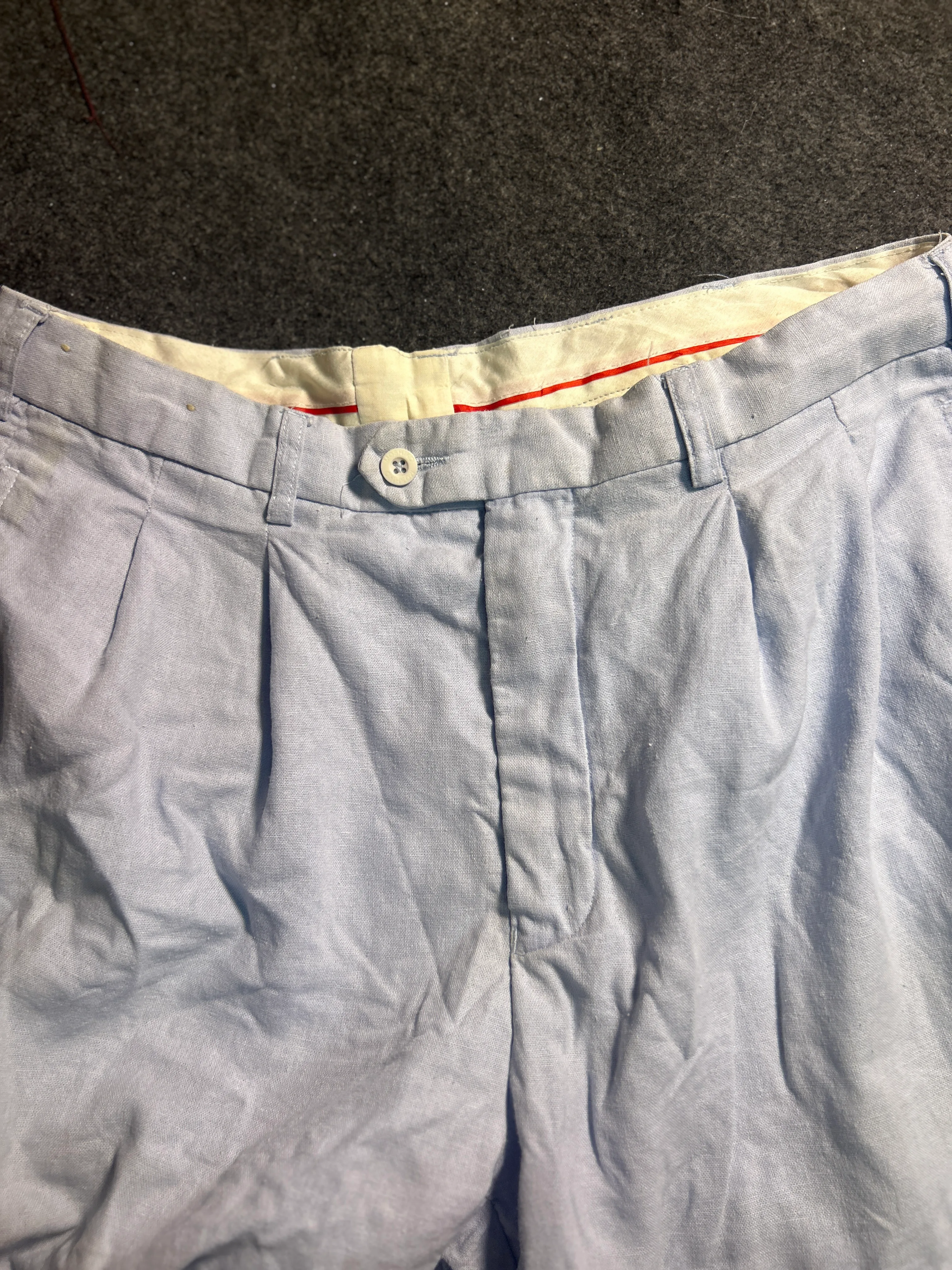Branded thrift trousers India close-up