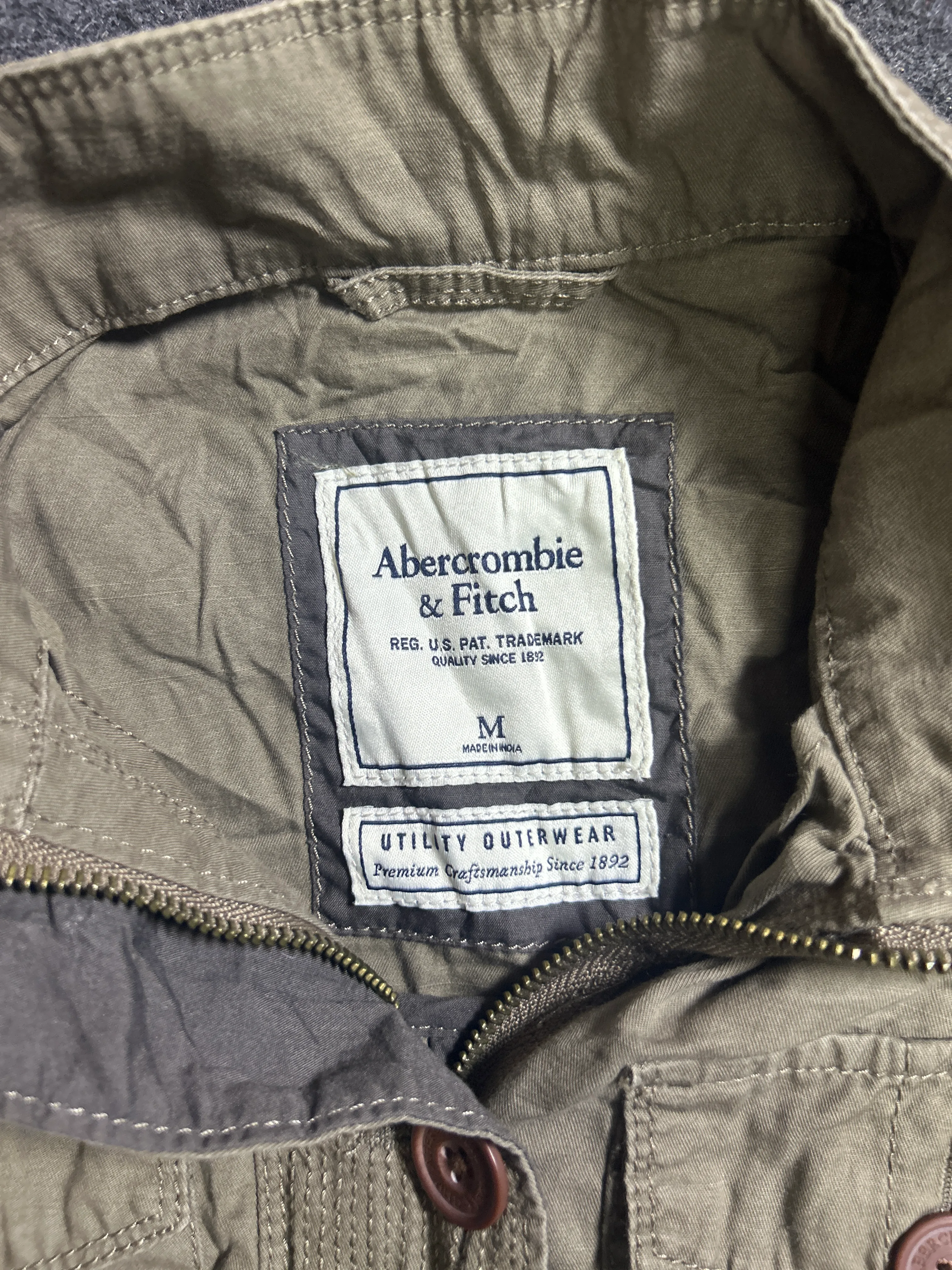 Abercrombie & Fitch Utility Outerwear Vest – Olive Green Multi-Pocket Size M