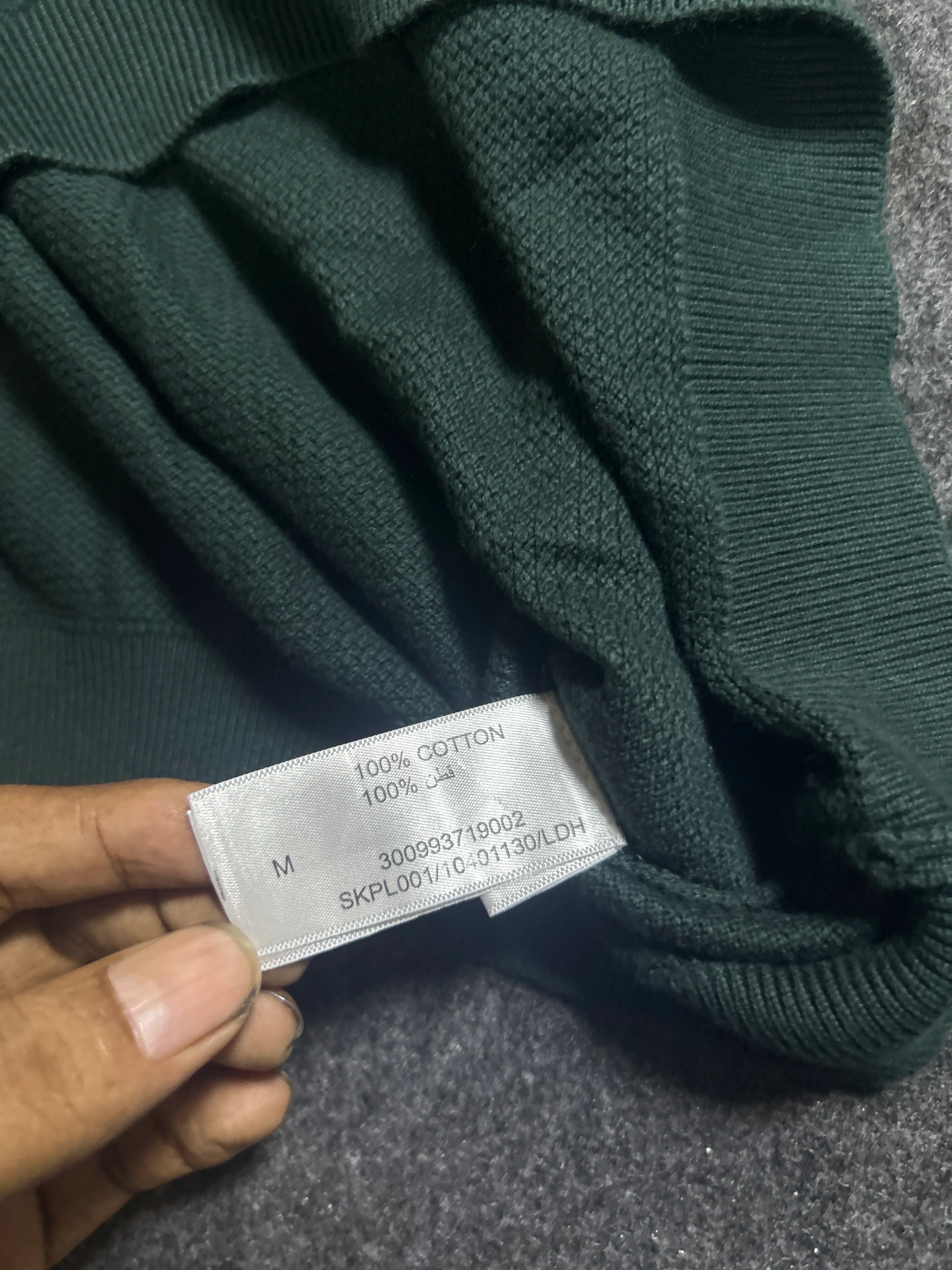 Branded thrift polo shirt India detail view