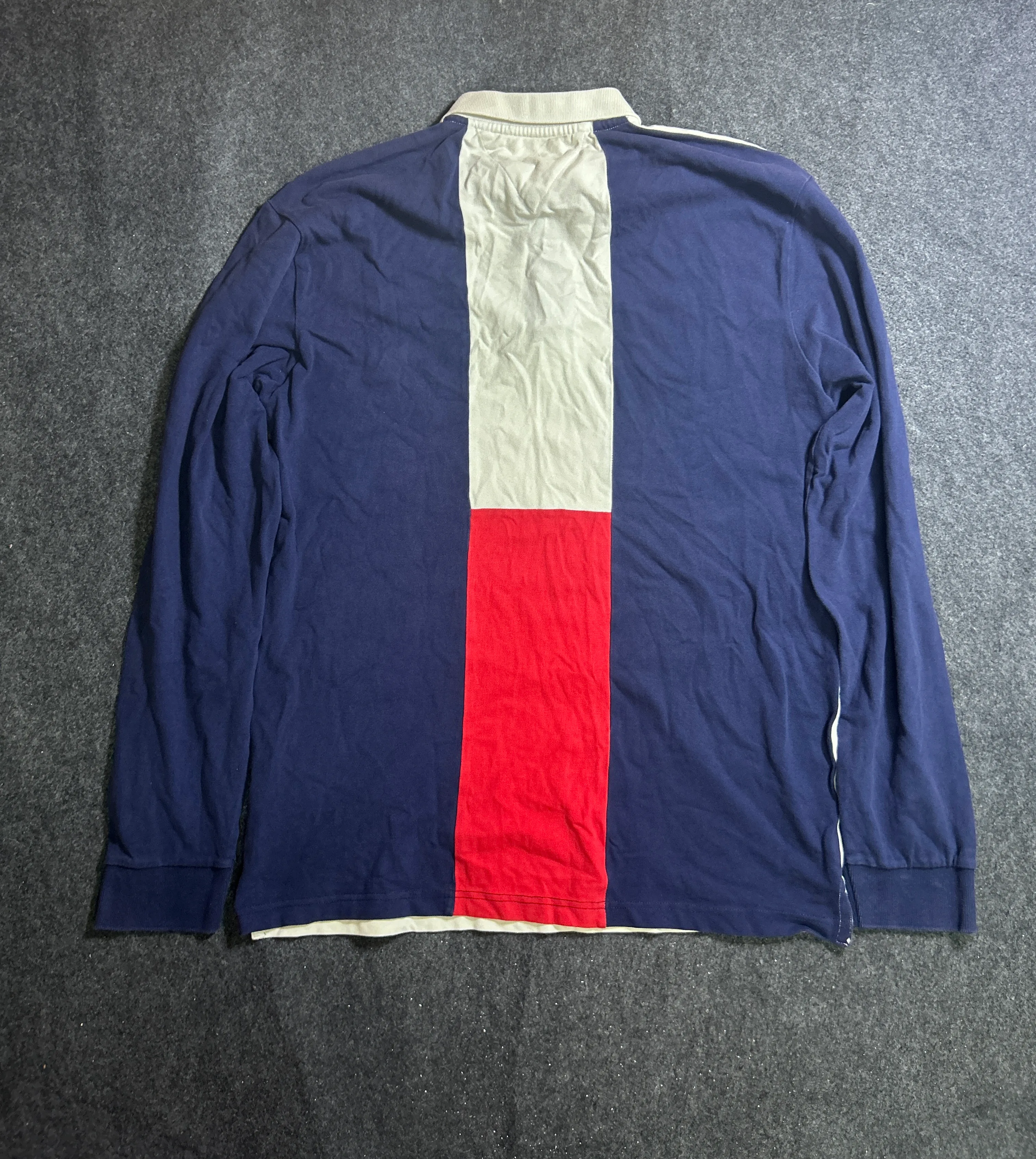 Tommy Hilfiger thrift polo shirt India detail view
