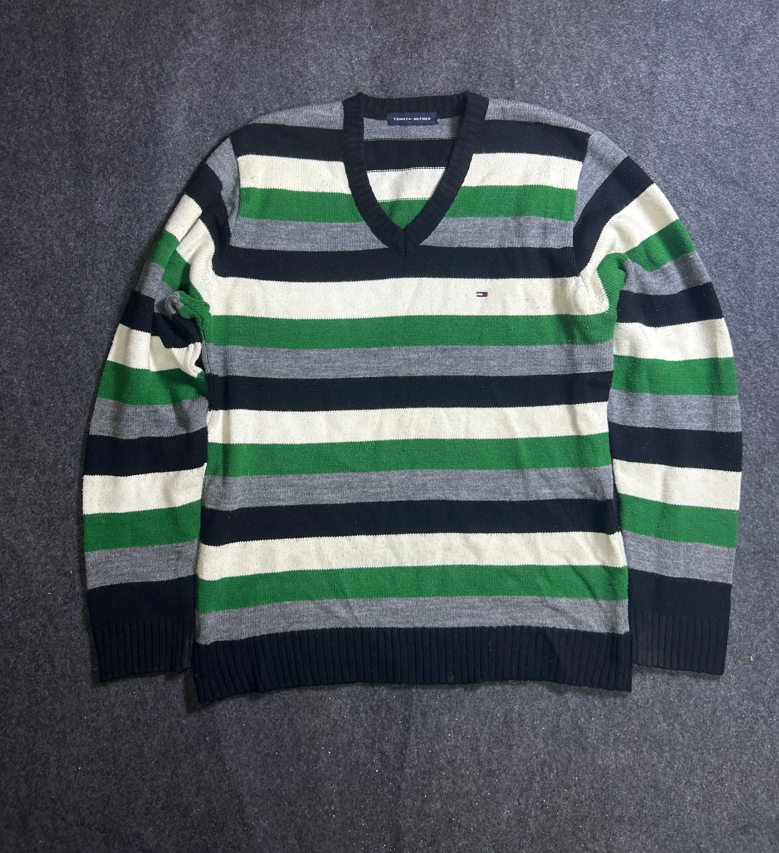 Tommy Hilfiger thrift sweater India