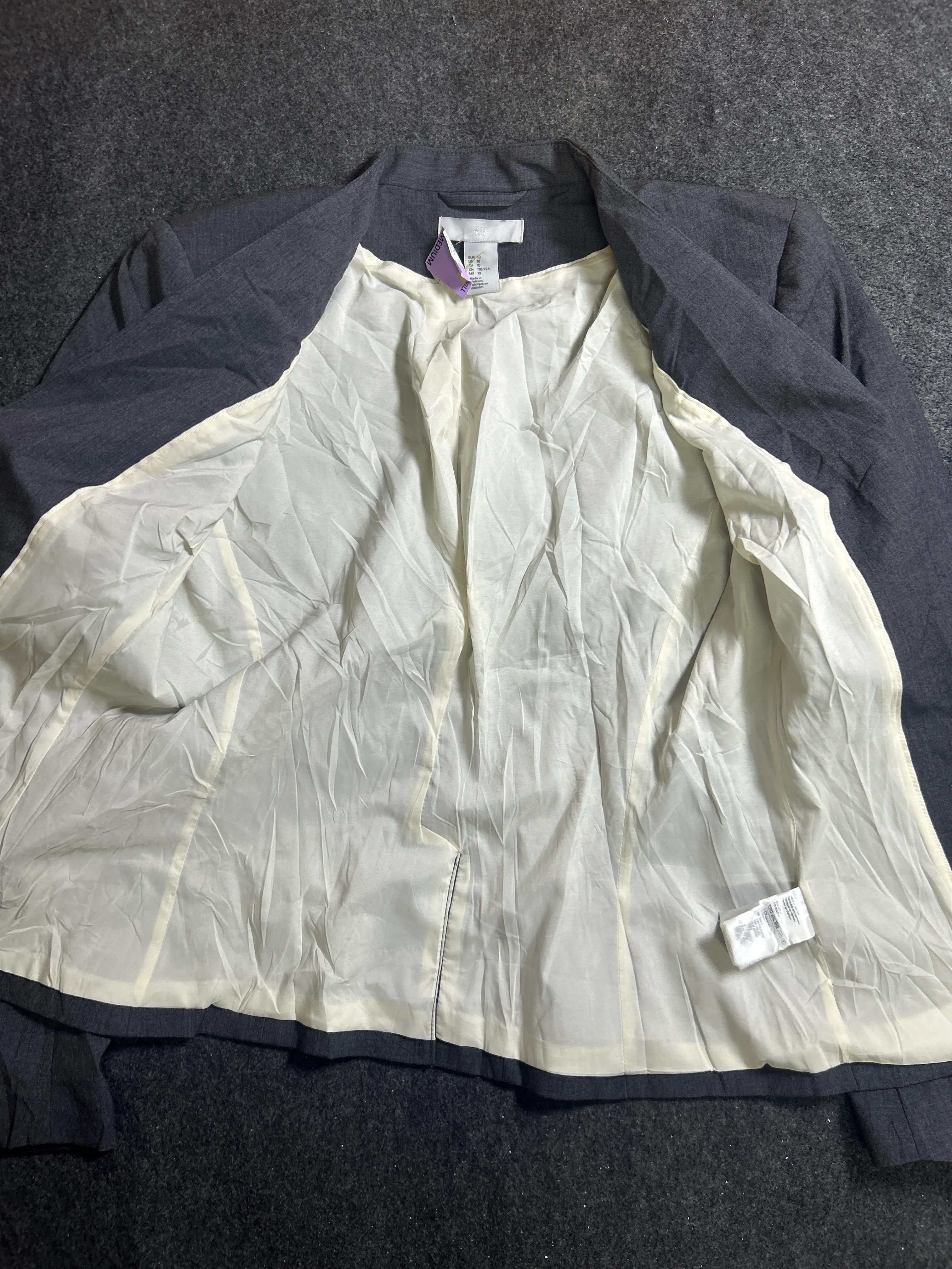 H&M Women’s Grey Tailored Blazer S thrift clothing India detail view