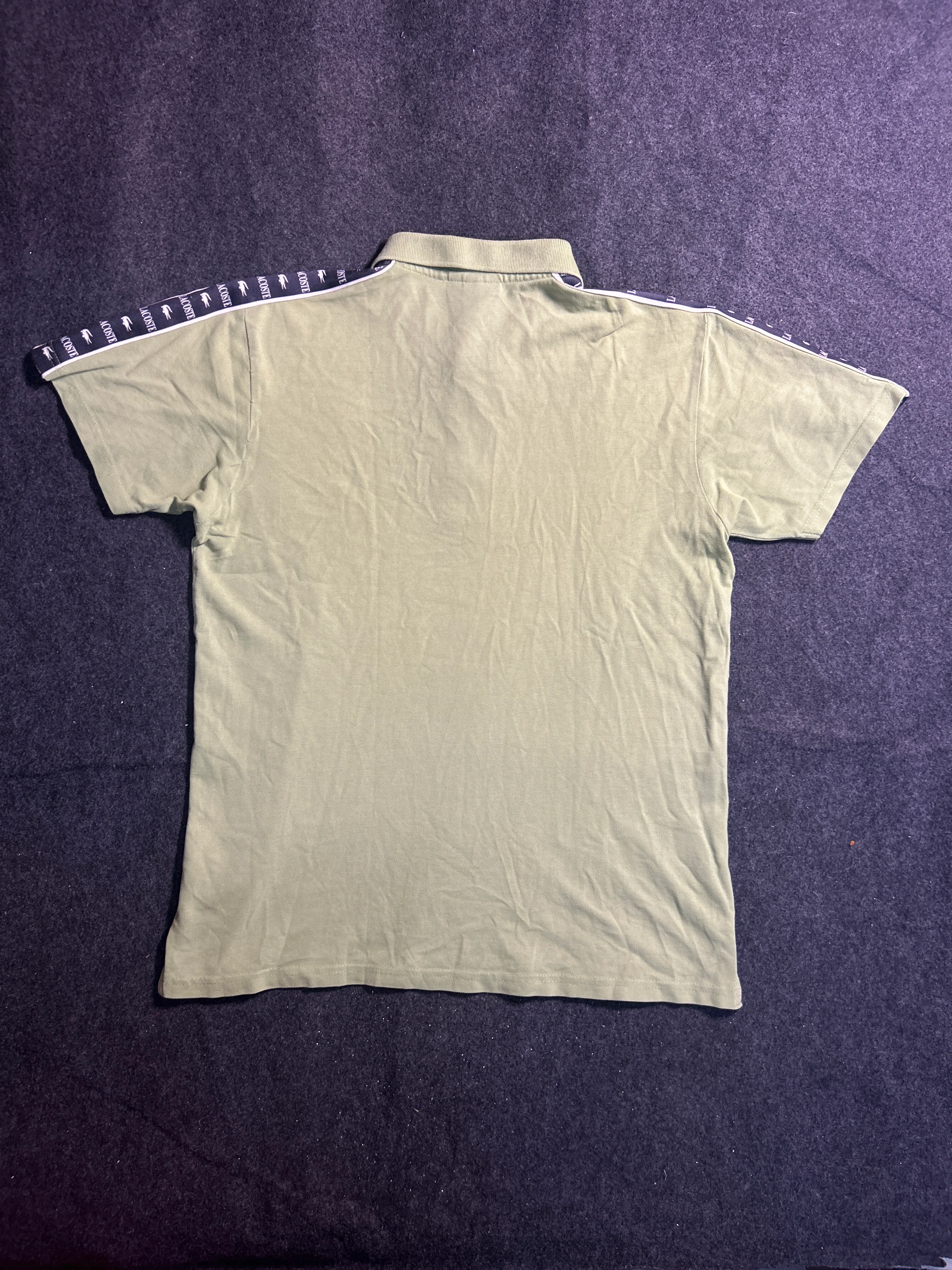Lacoste thrift polo shirt India detail view