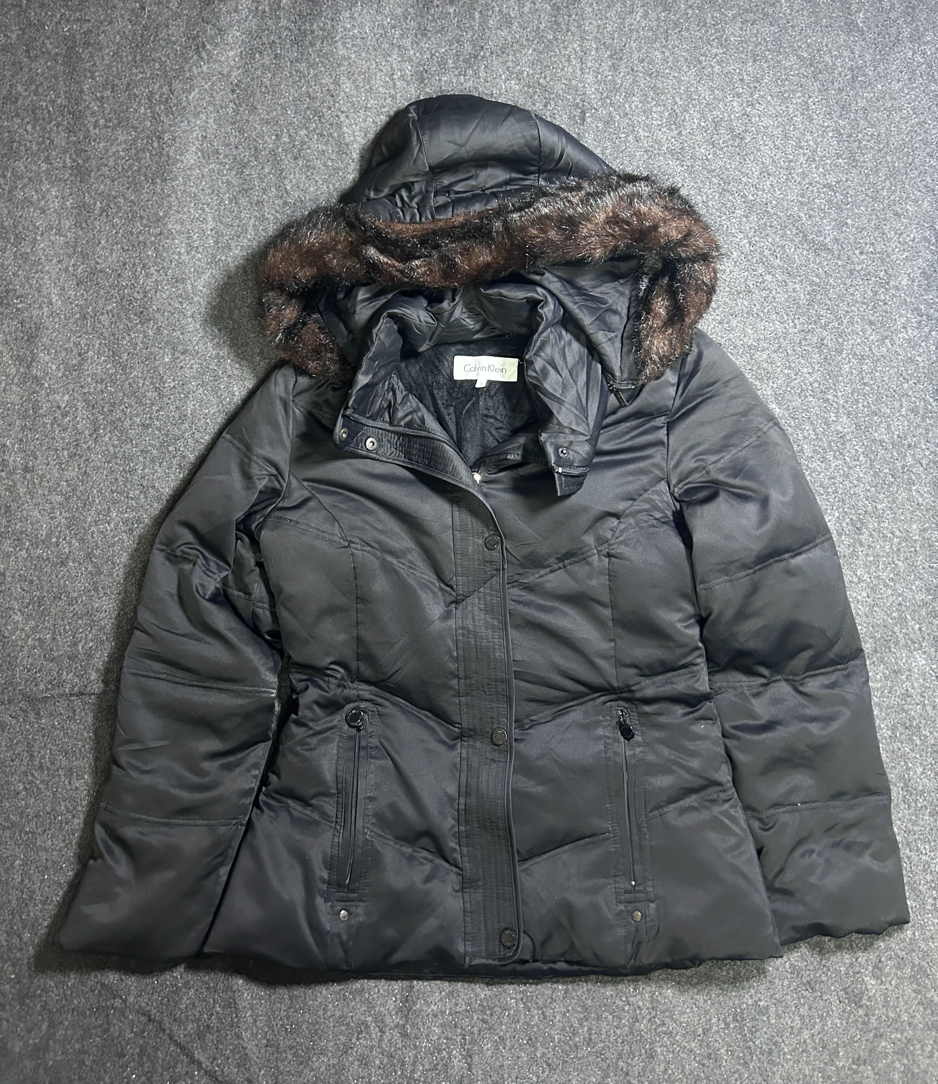 Calvin Klein Black Down Puffer Jacket with Faux Fur Hood – Women’s Winter Coat