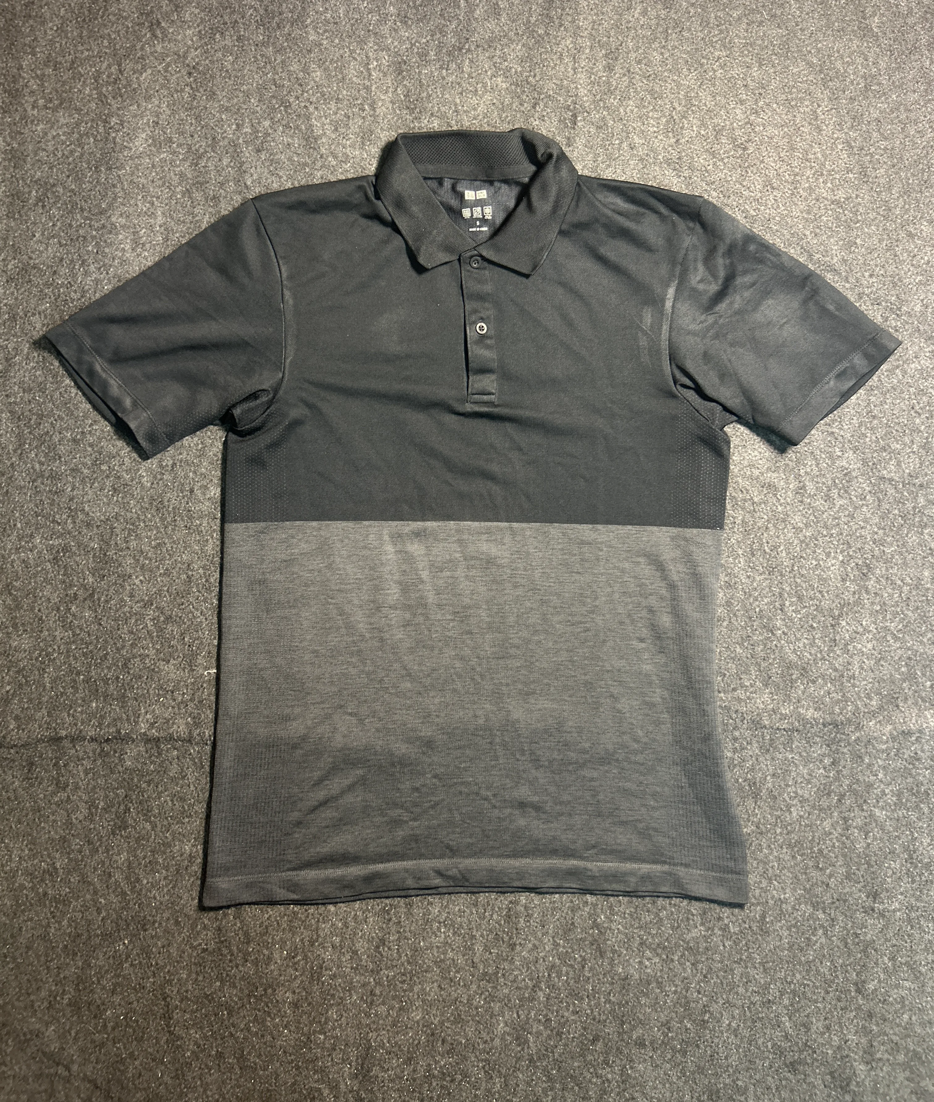 UNIQLO Men’s Black & Grey Colour-Block Polo T-Shirt – Dry-EX