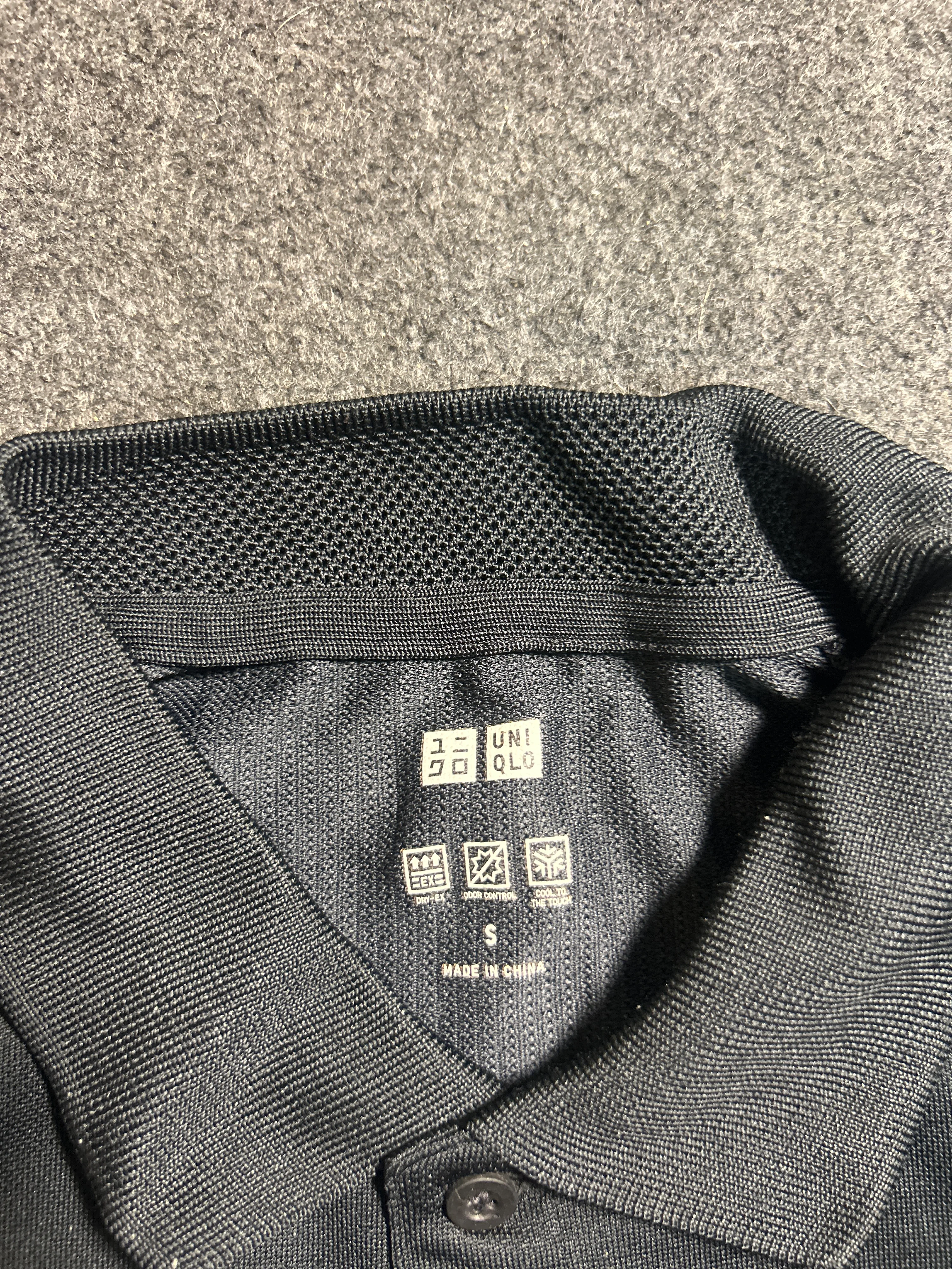 UNIQLO Men’s Black & Grey Colour-Block Polo T-Shirt – Dry-EX