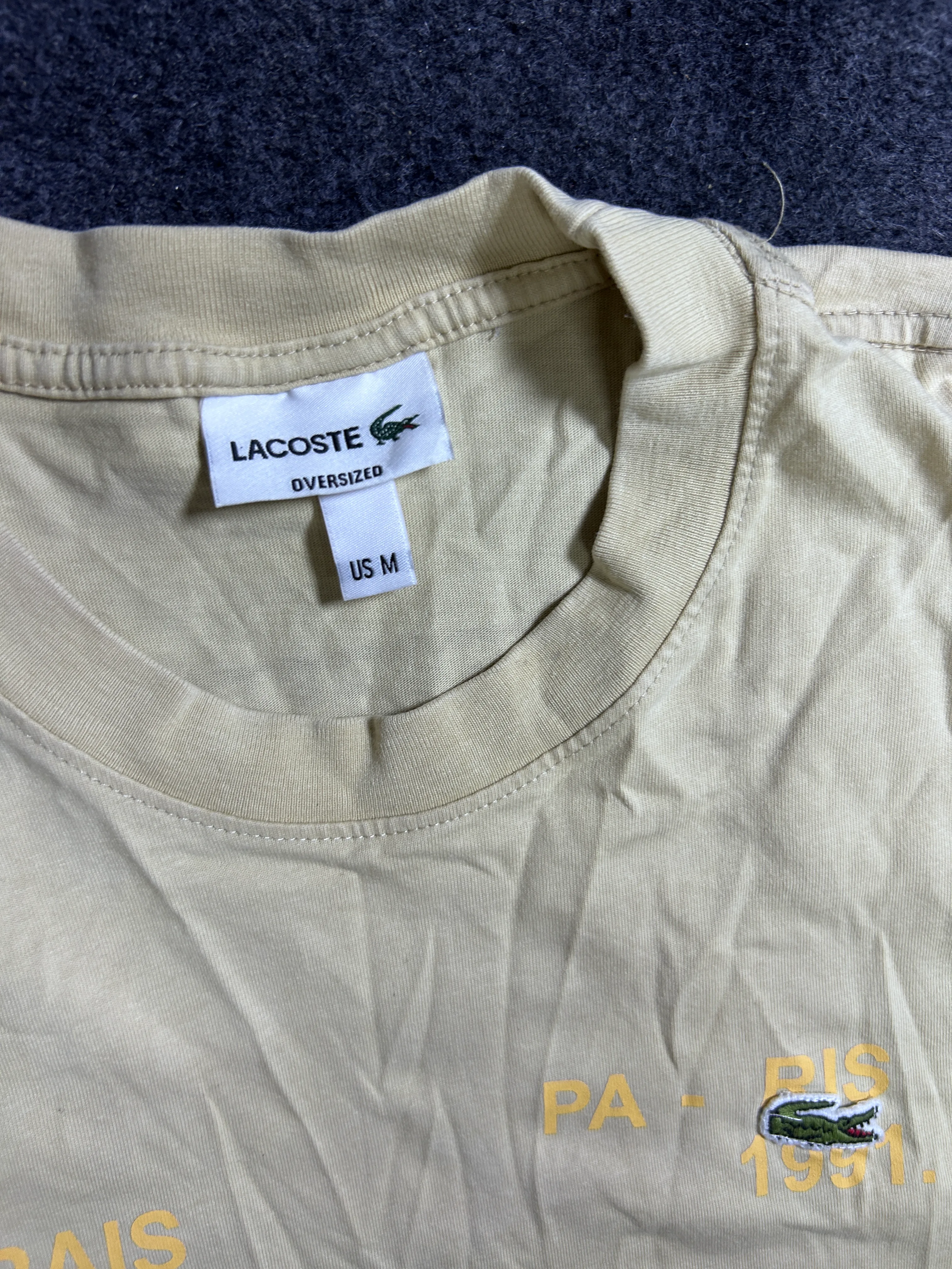 Lacoste Bandana Graphic Oversized T-Shirt – Beige / Light Khaki (US M)