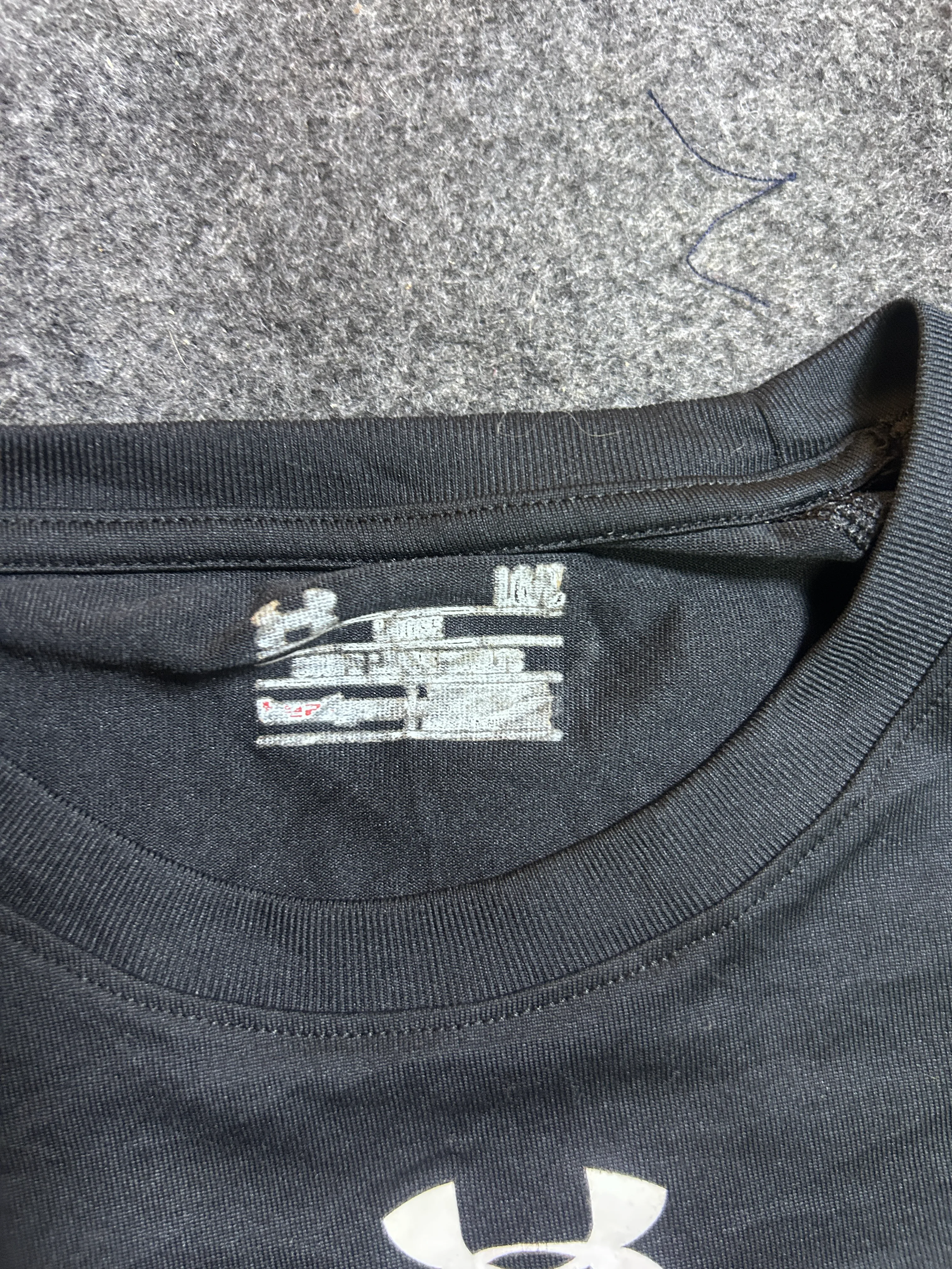 Under Armour ENC Athletics HeatGear Long Sleeve Shirt Men’s XL Black