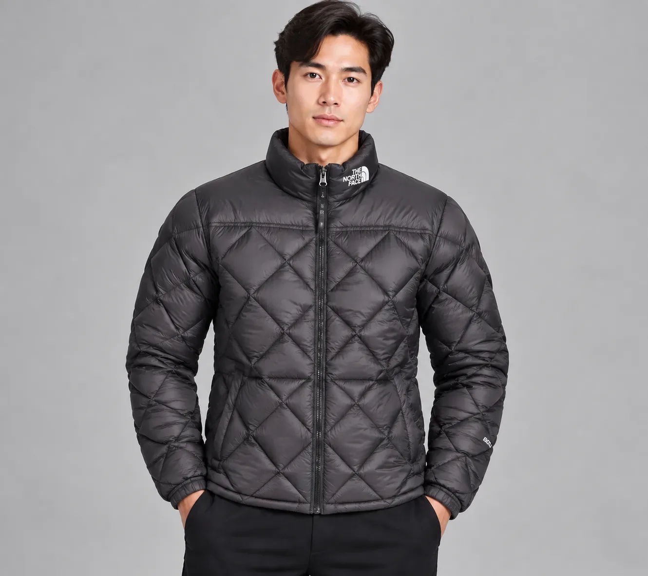 The North Face 900 Series Lightweight Down Puffer Jacket Black M