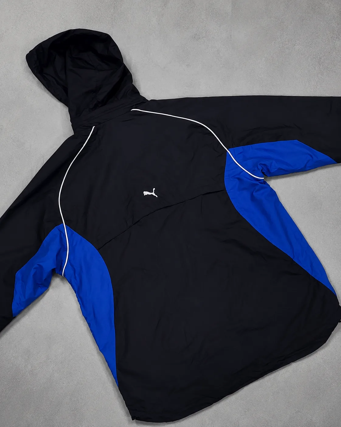 Puma Black & Blue Hooded Waterproof Windbreaker Jacket | Lightweight | L