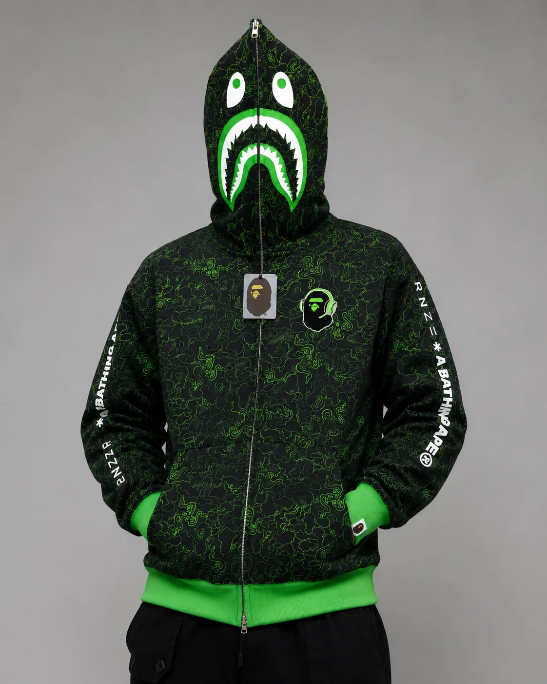 BAPE Shark Full Zip Camo Hoodie Green Black Size M | New With Tags