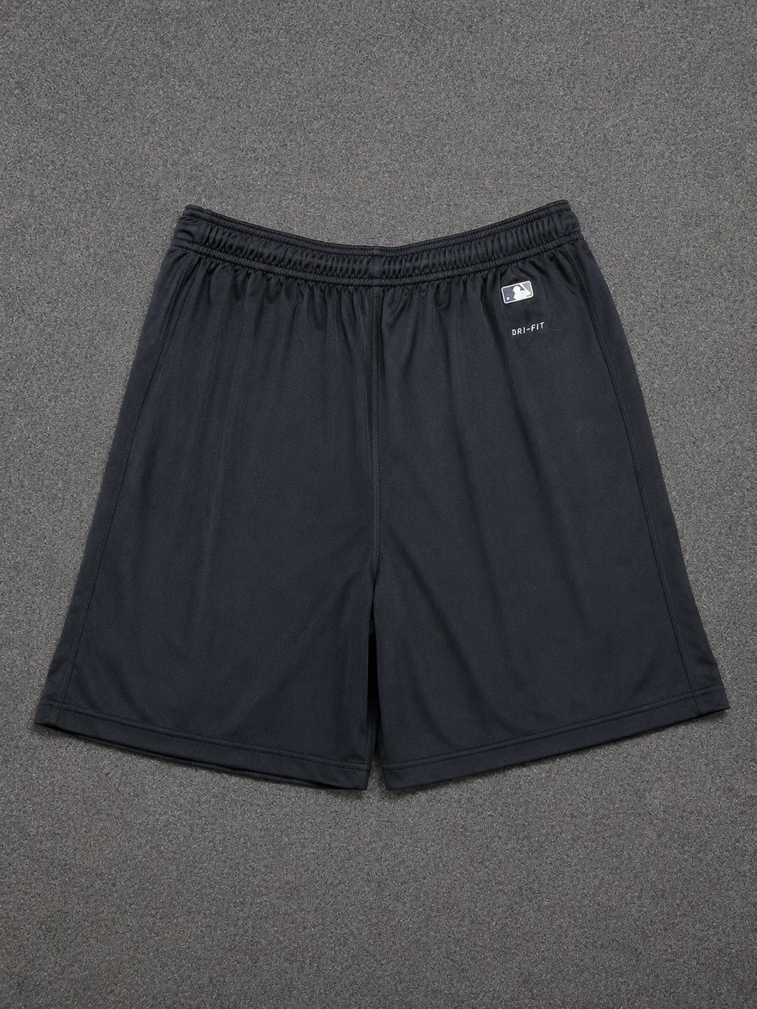 Nike Dri-FIT New York Yankees Black Sports Shorts | XL