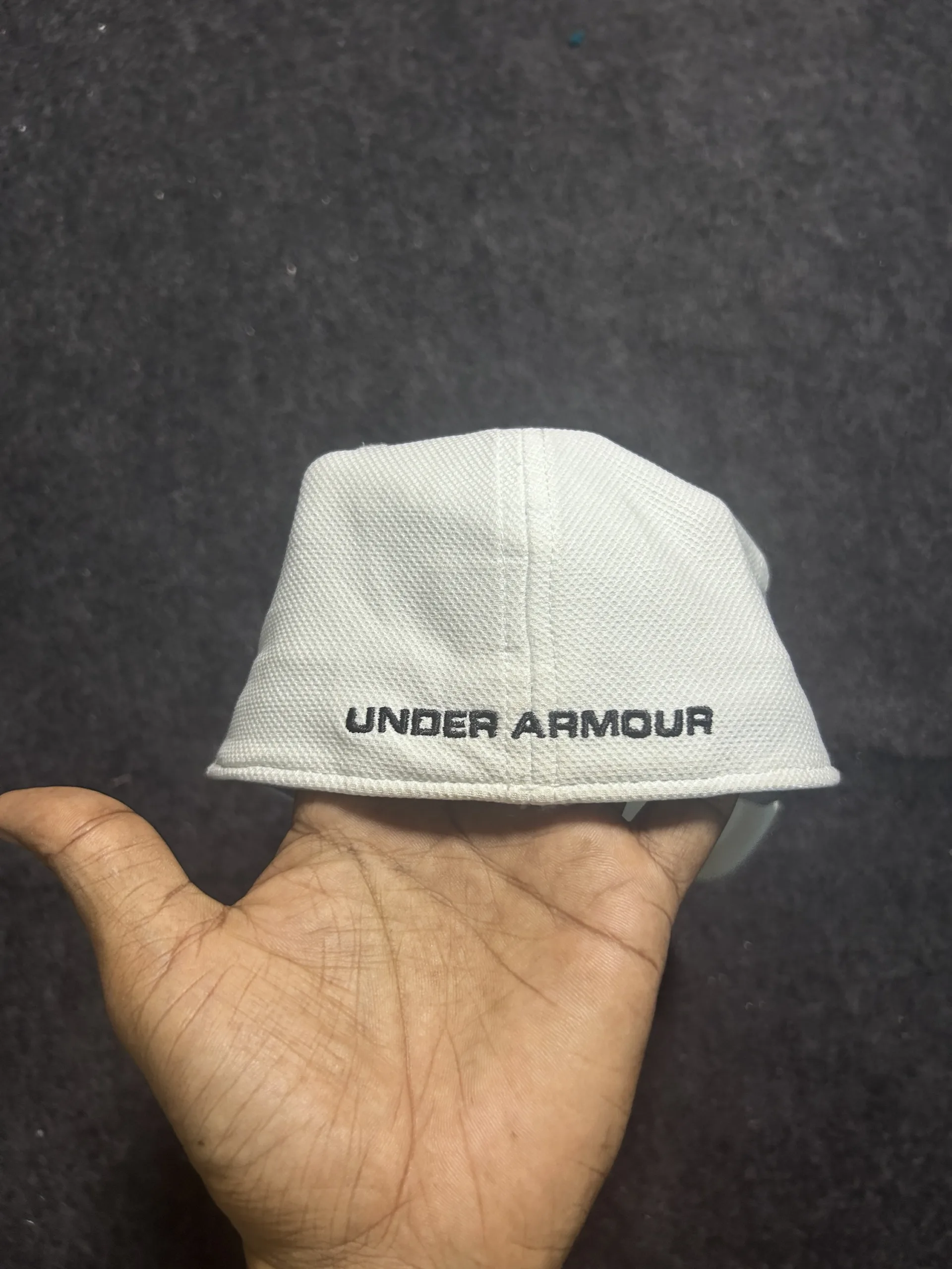 Under Armour White Performance Cap | UA Classic Fit Stretch Baseball Hat