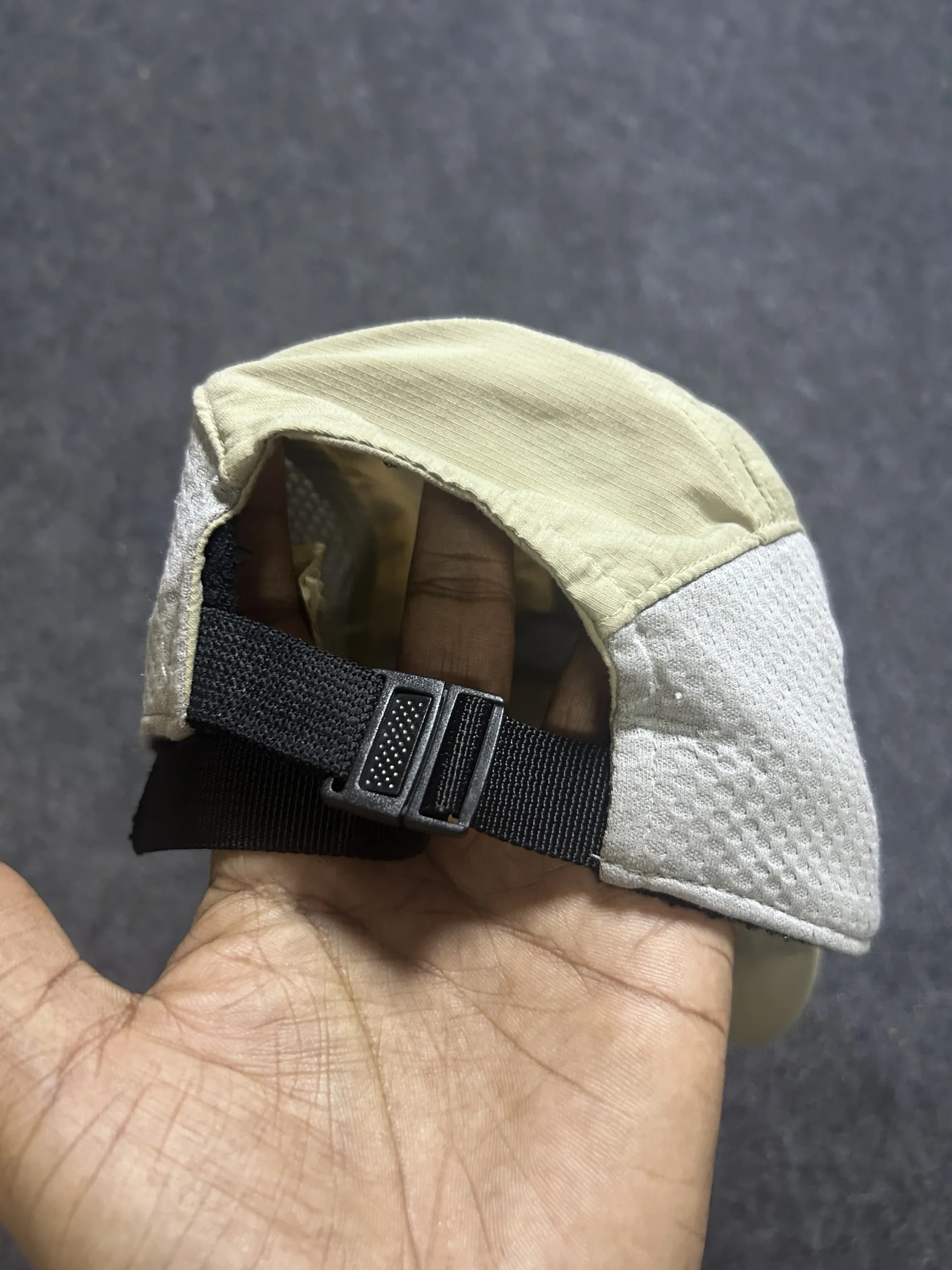 The North Face Lightweight Outdoor Running Cap | Beige Performance Hiking Hat | One Size