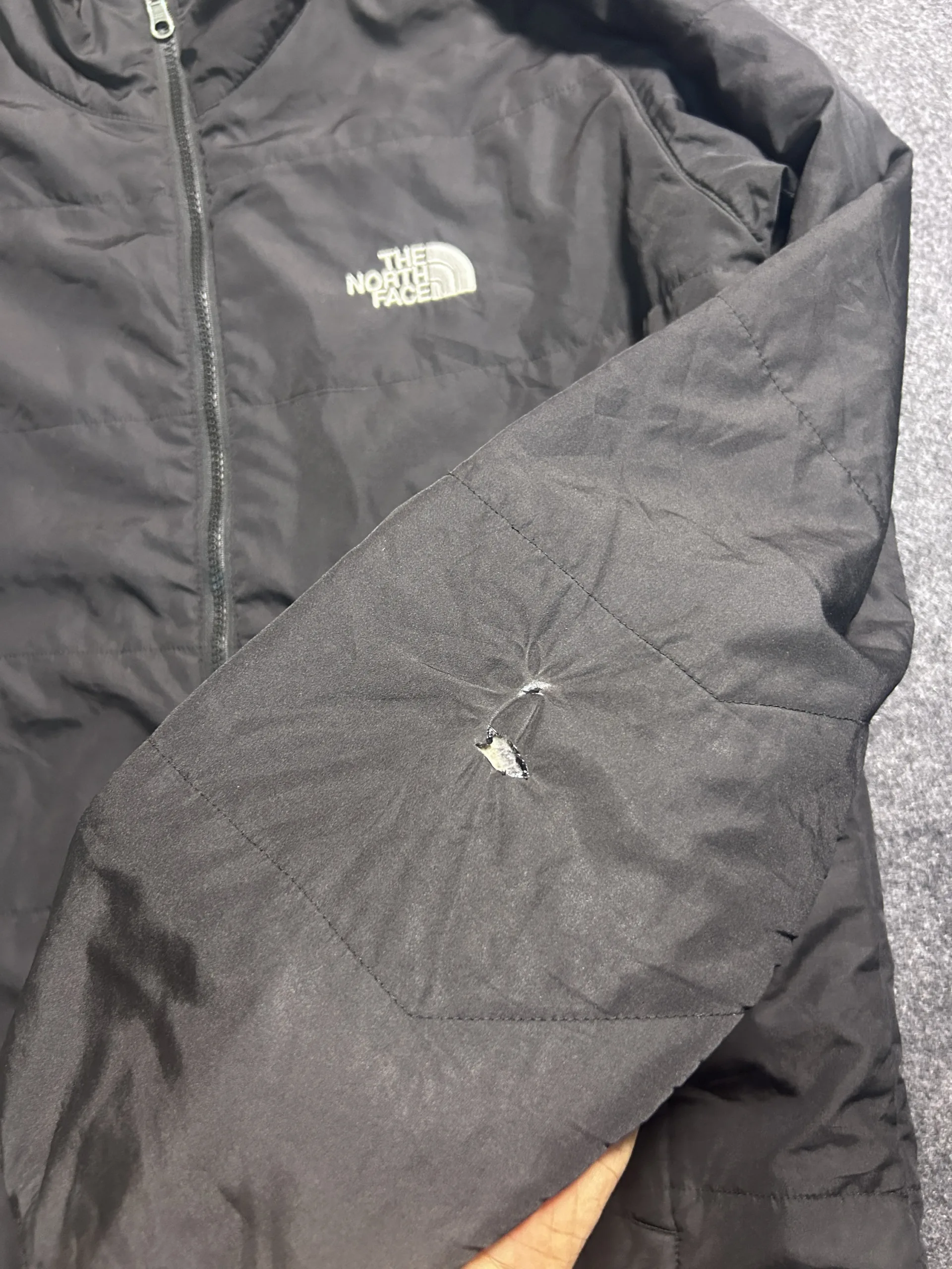 The North Face Waterproof Insulated Jacket Black L