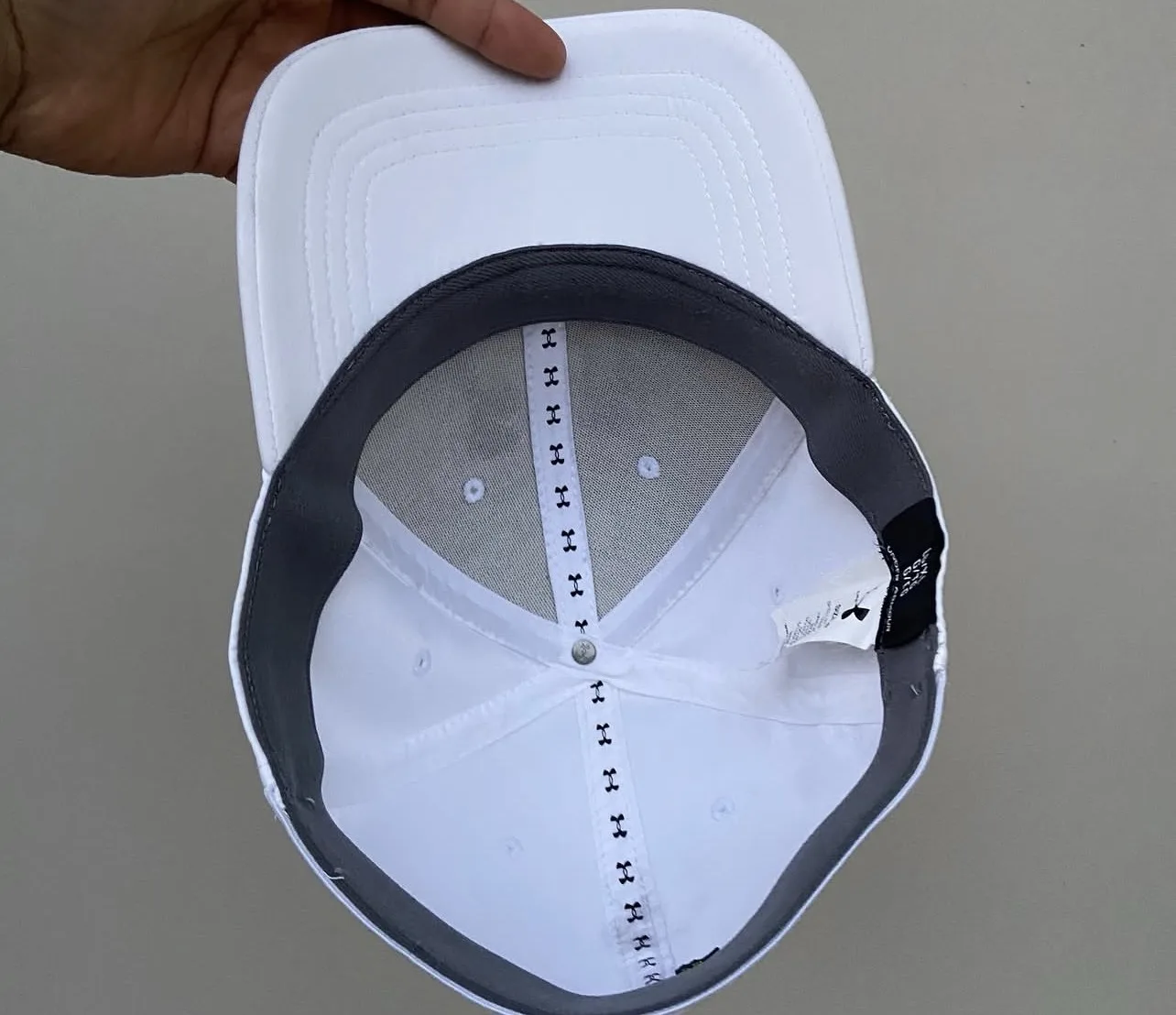 Under Armour Golf Performance Stretch Cap White | LG/XL